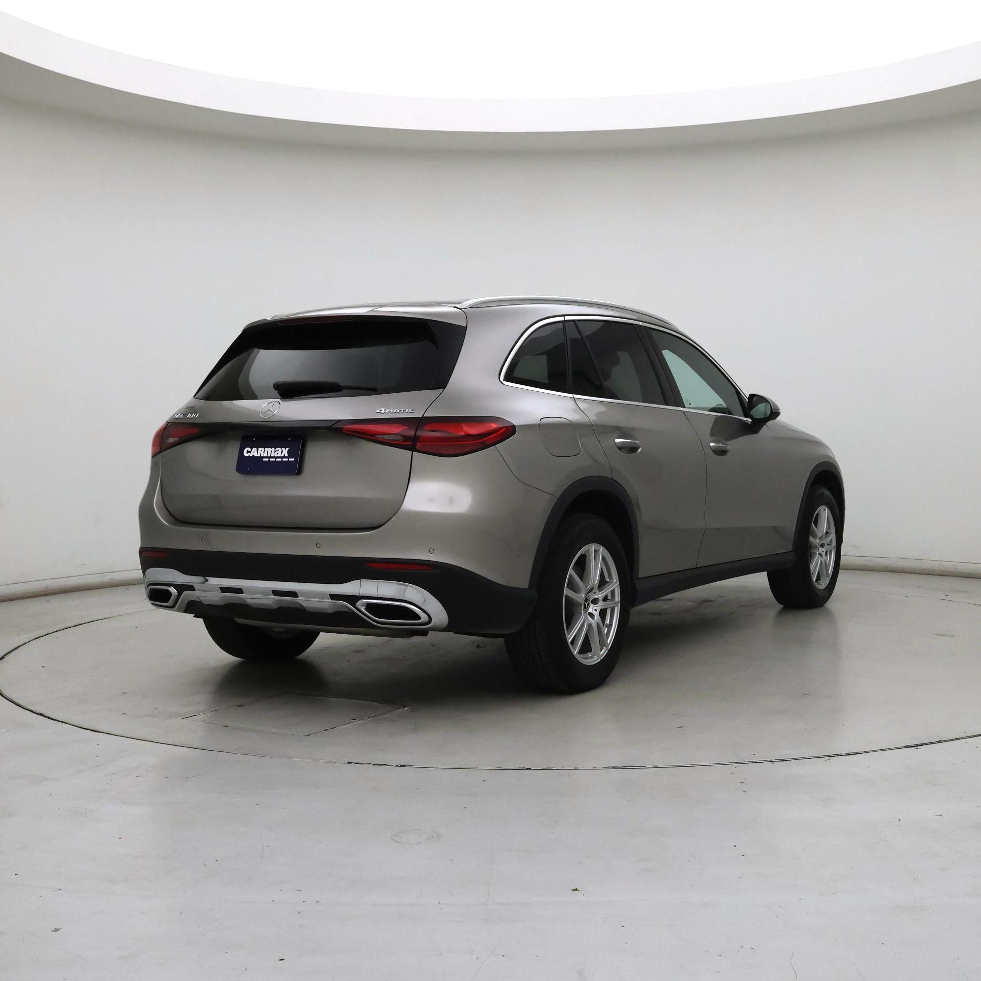 Thumbnail: 2023 Mercedes-Benz GLC - 8