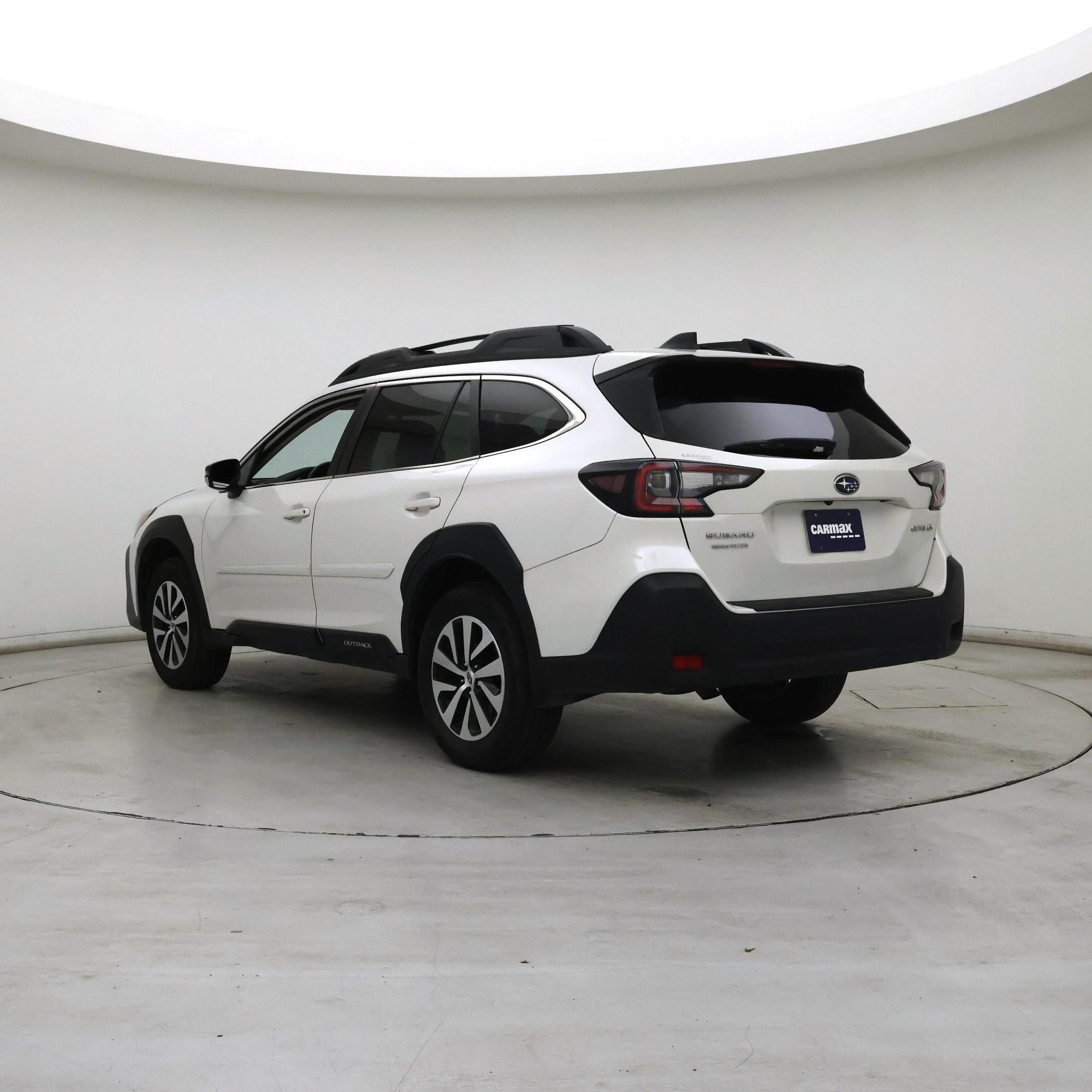 Thumbnail: 2023 Subaru Outback - 2