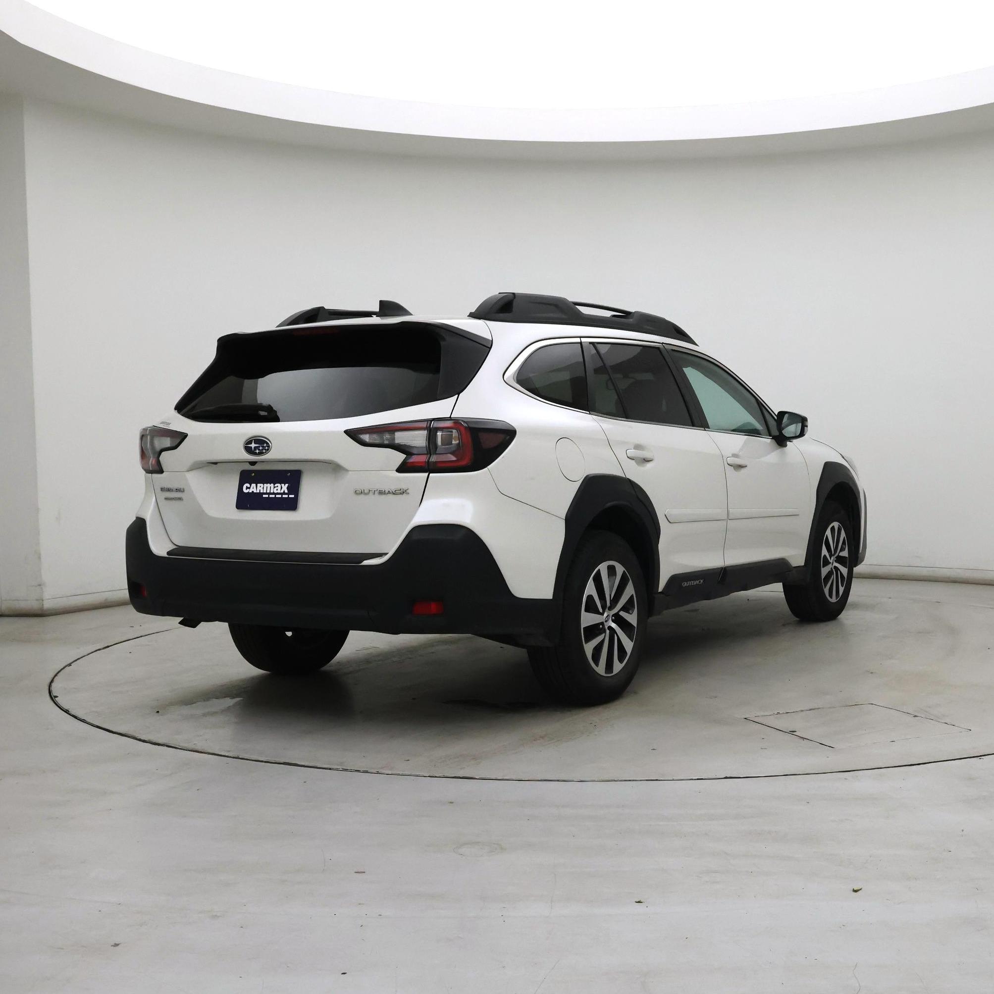 Thumbnail: 2023 Subaru Outback - 8