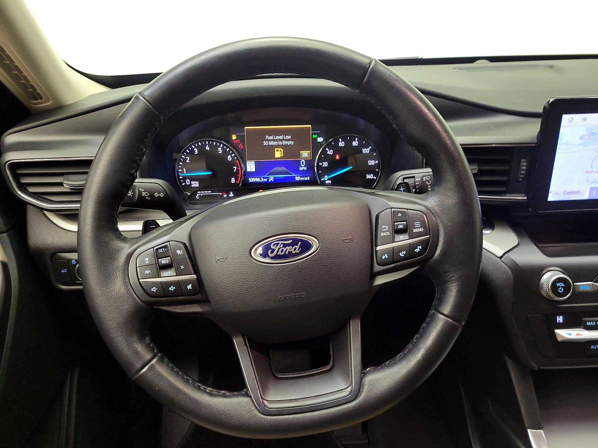 Thumbnail: 2020 Ford Explorer - 10