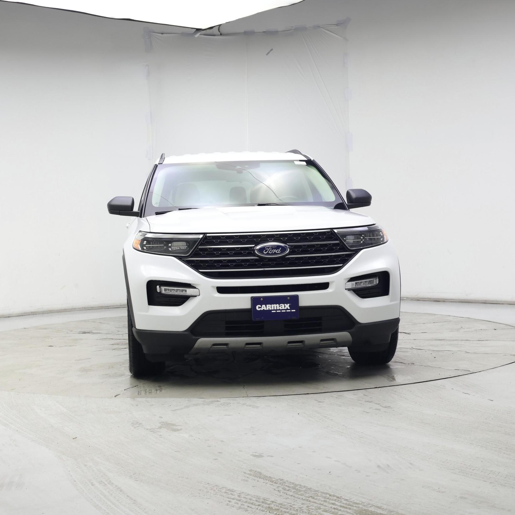 Thumbnail: 2020 Ford Explorer - 5