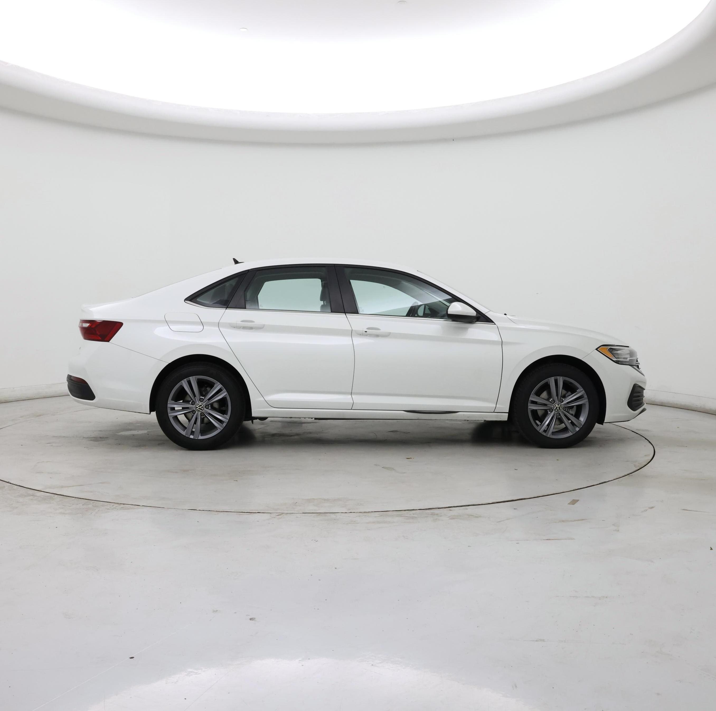 Thumbnail: 2023 Volkswagen Jetta - 7