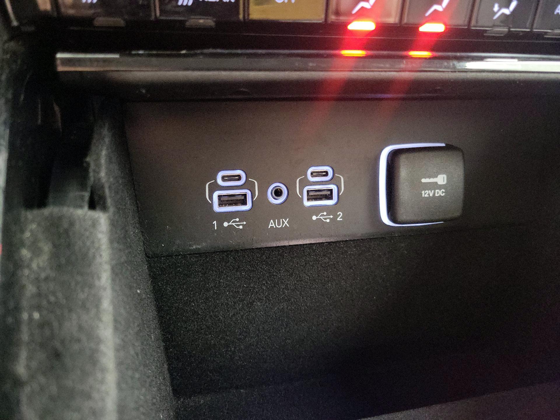 Thumbnail: 2023 Jeep Grand Cherokee - 19