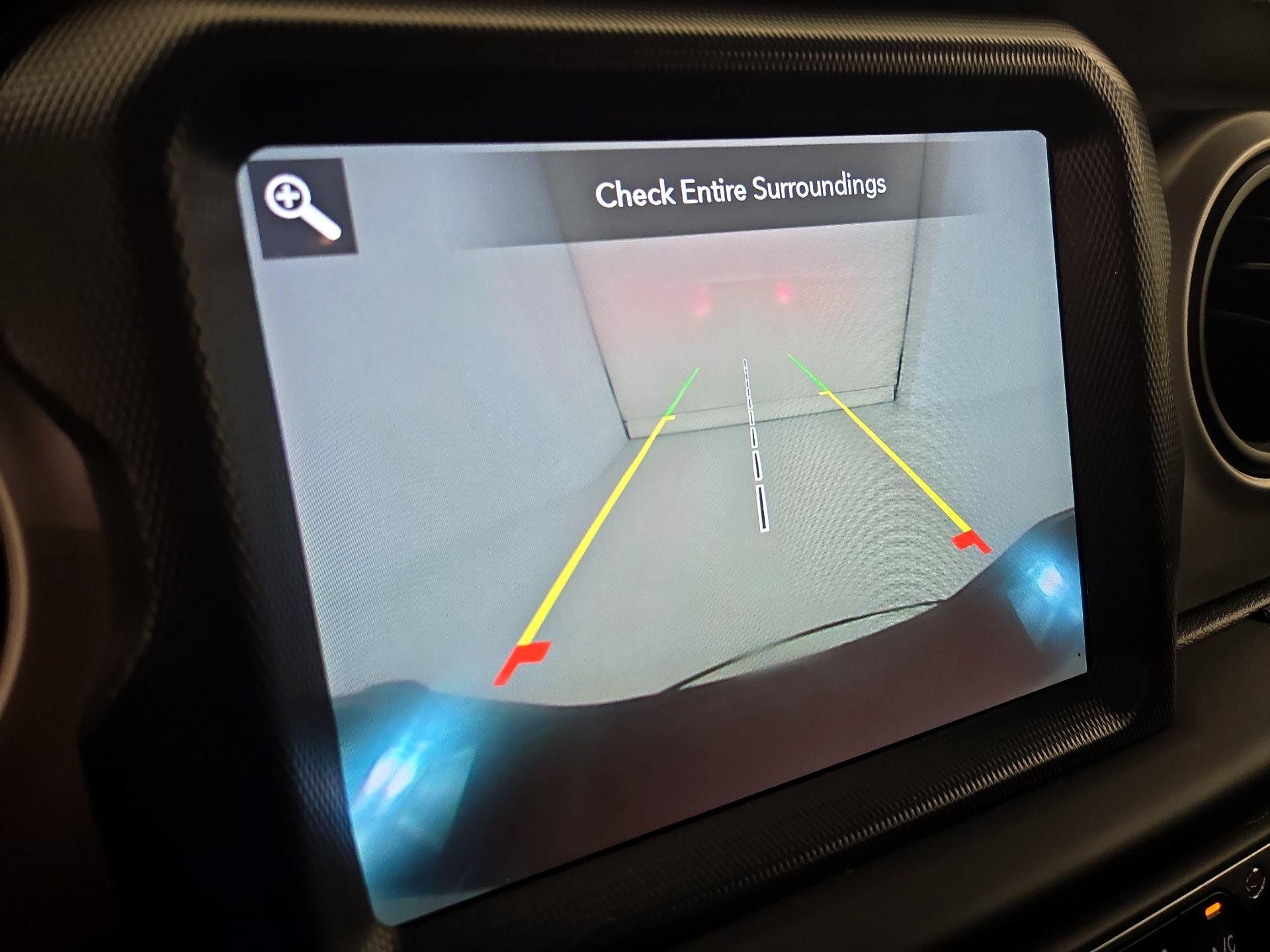 Thumbnail: 2021 Jeep Gladiator - 15