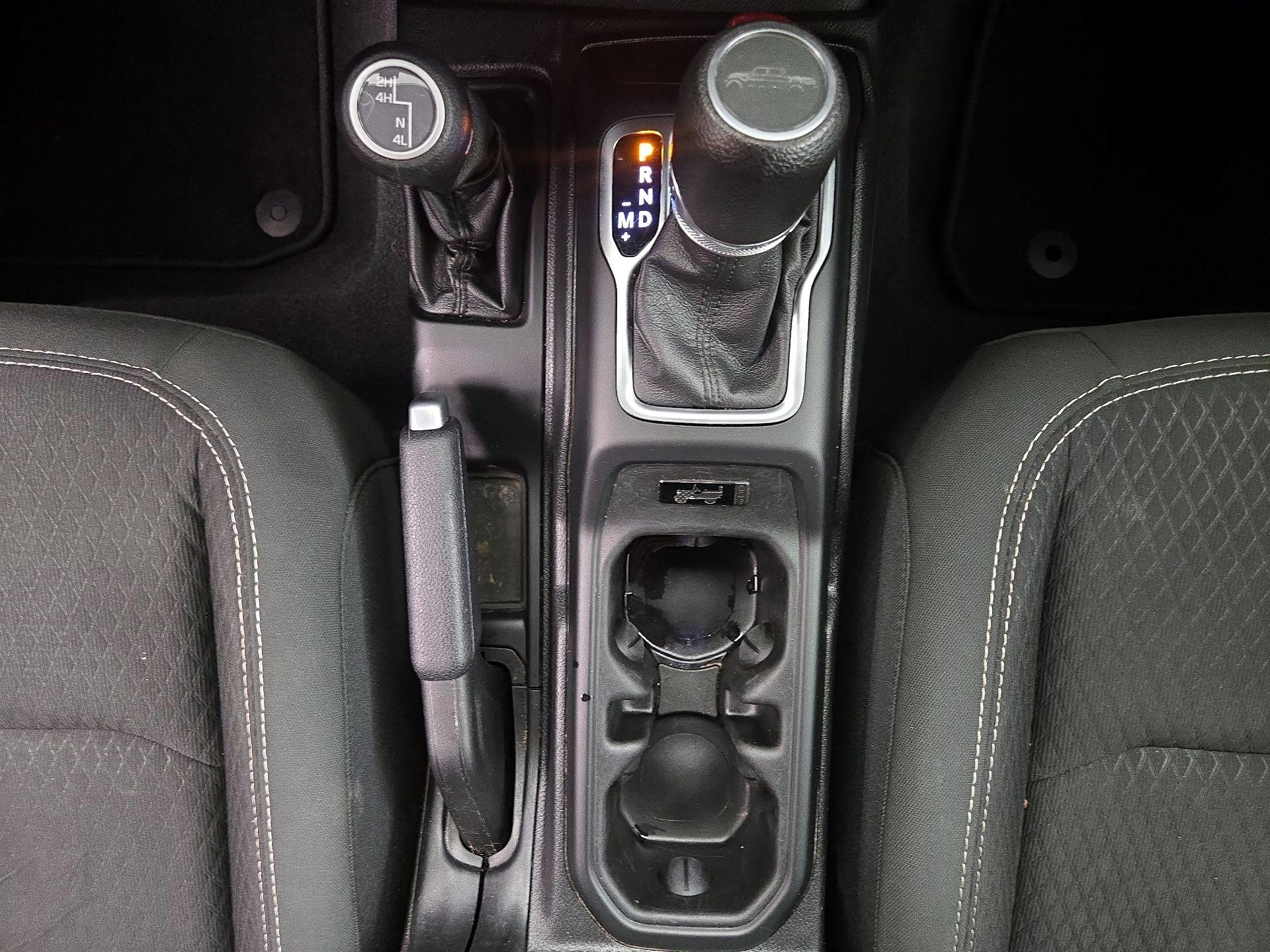 Thumbnail: 2021 Jeep Gladiator - 18