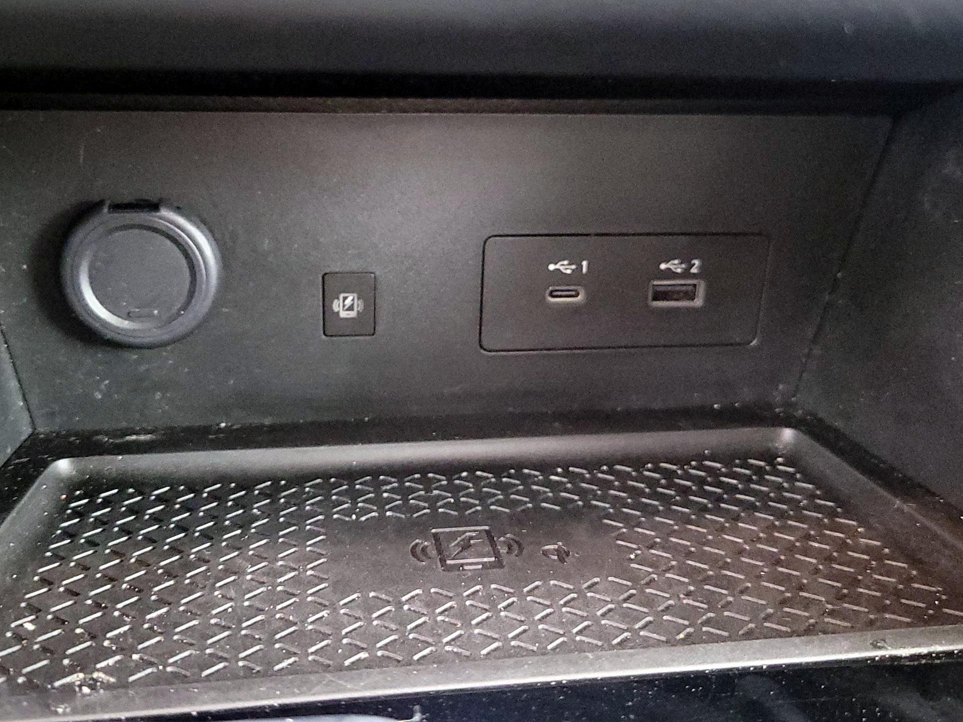 Thumbnail: 2023 Nissan Pathfinder - 19