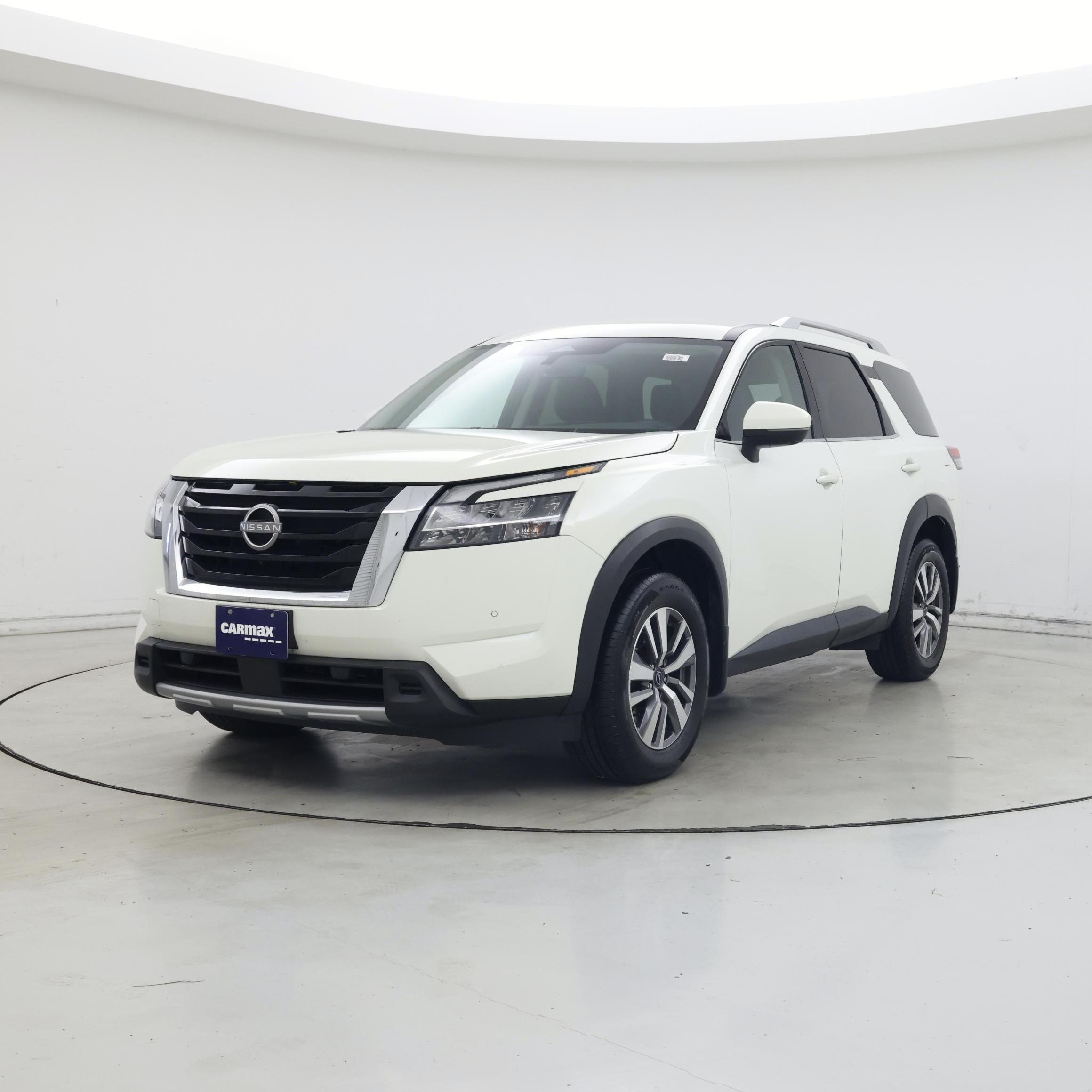 Thumbnail: 2023 Nissan Pathfinder - 4