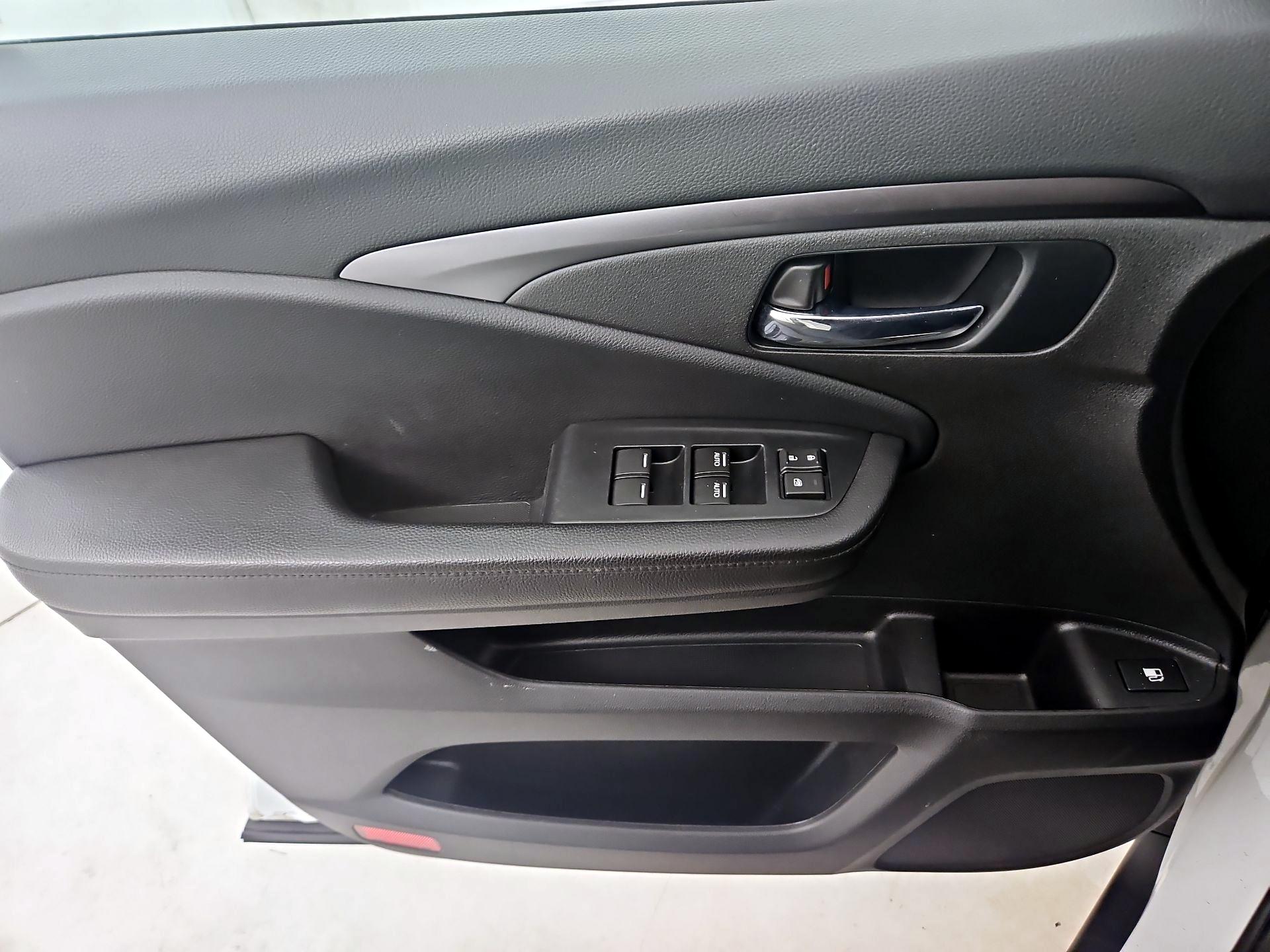 Thumbnail: 2022 Honda Pilot - 12