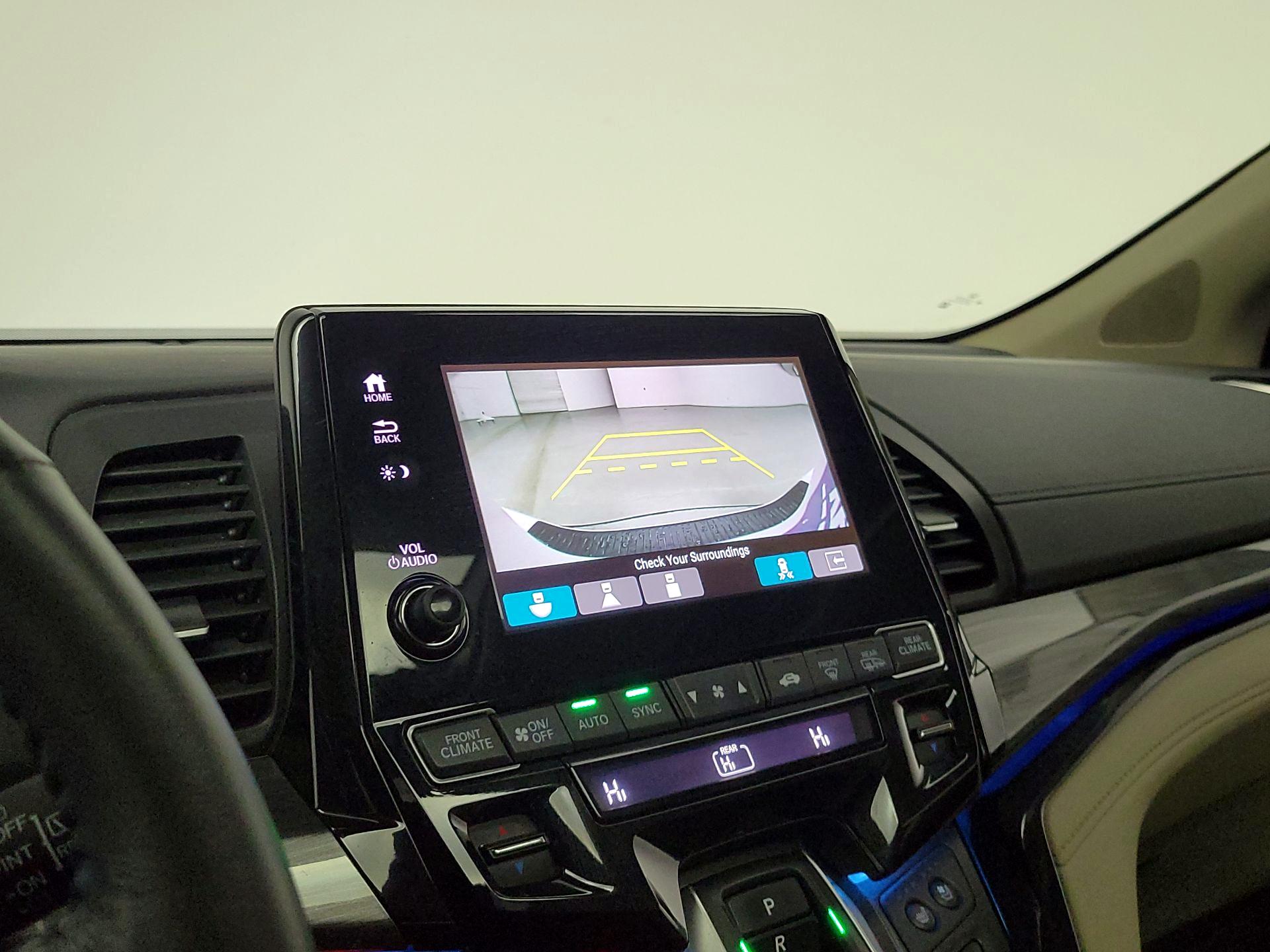 Thumbnail: 2023 Honda Odyssey - 15