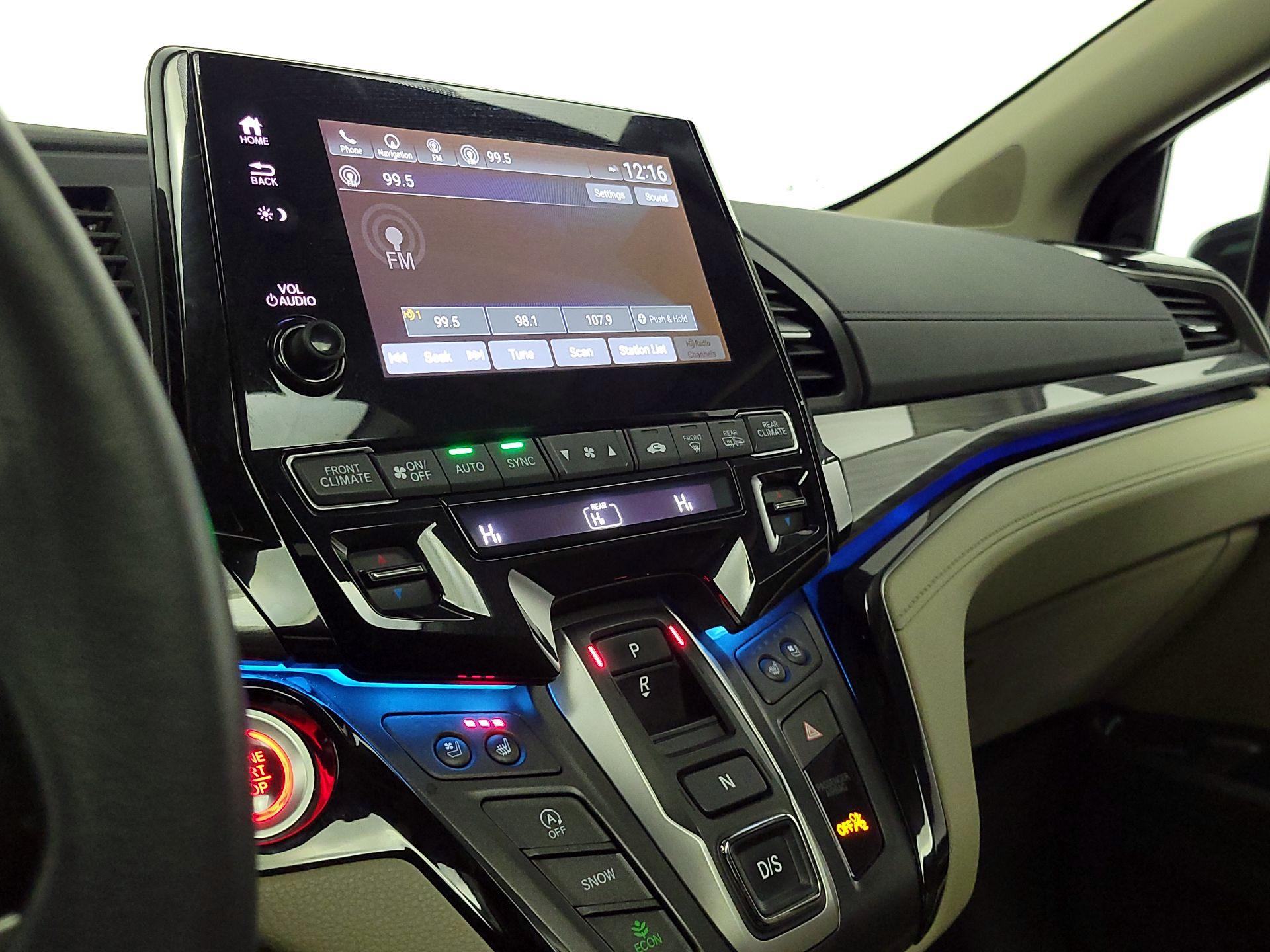 Thumbnail: 2023 Honda Odyssey - 17