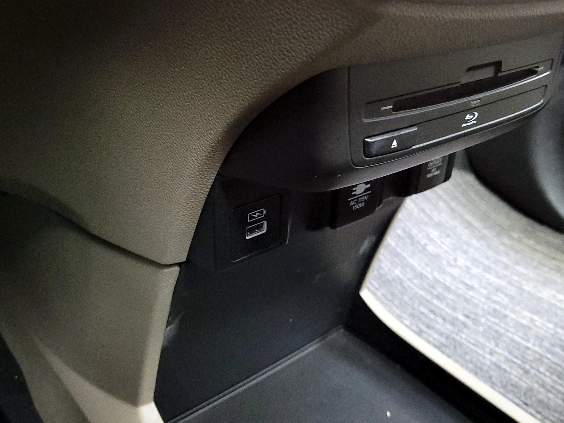 Thumbnail: 2023 Honda Odyssey - 19