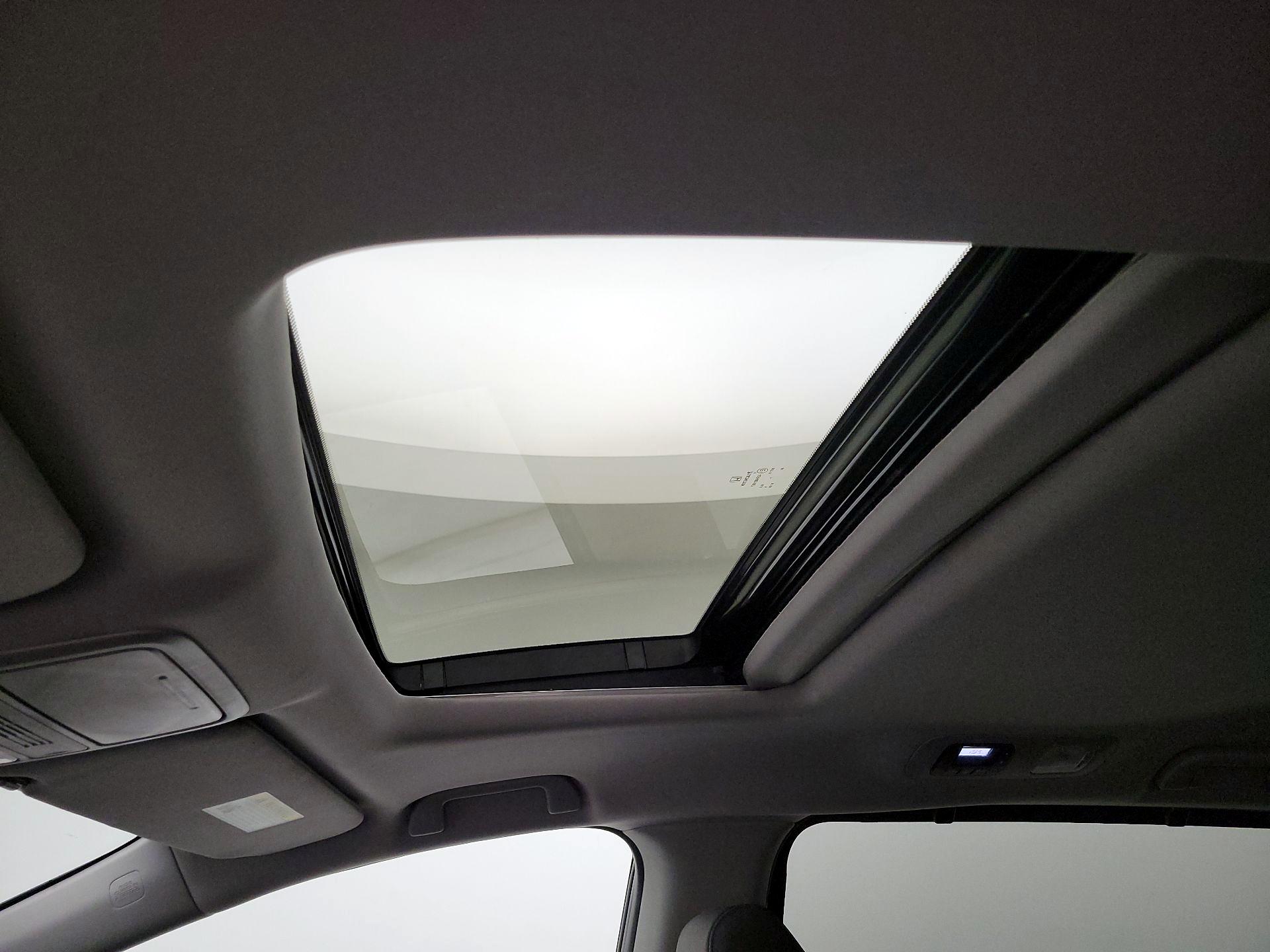 Thumbnail: 2023 Honda Odyssey - 19