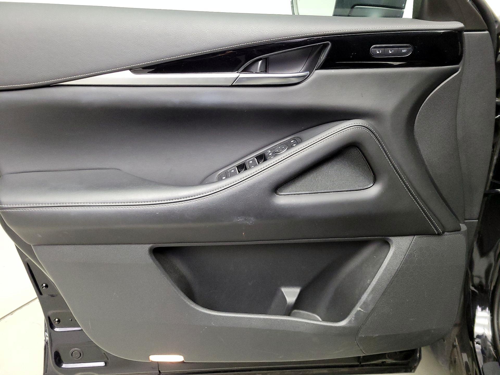 Thumbnail: 2023 INFINITI QX60 - 12