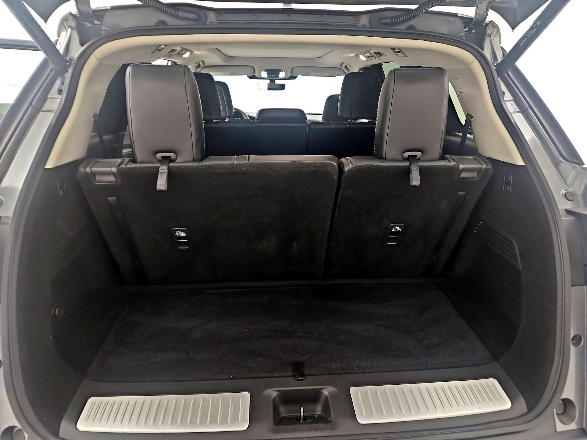 Thumbnail: 2023 INFINITI QX60 - 19