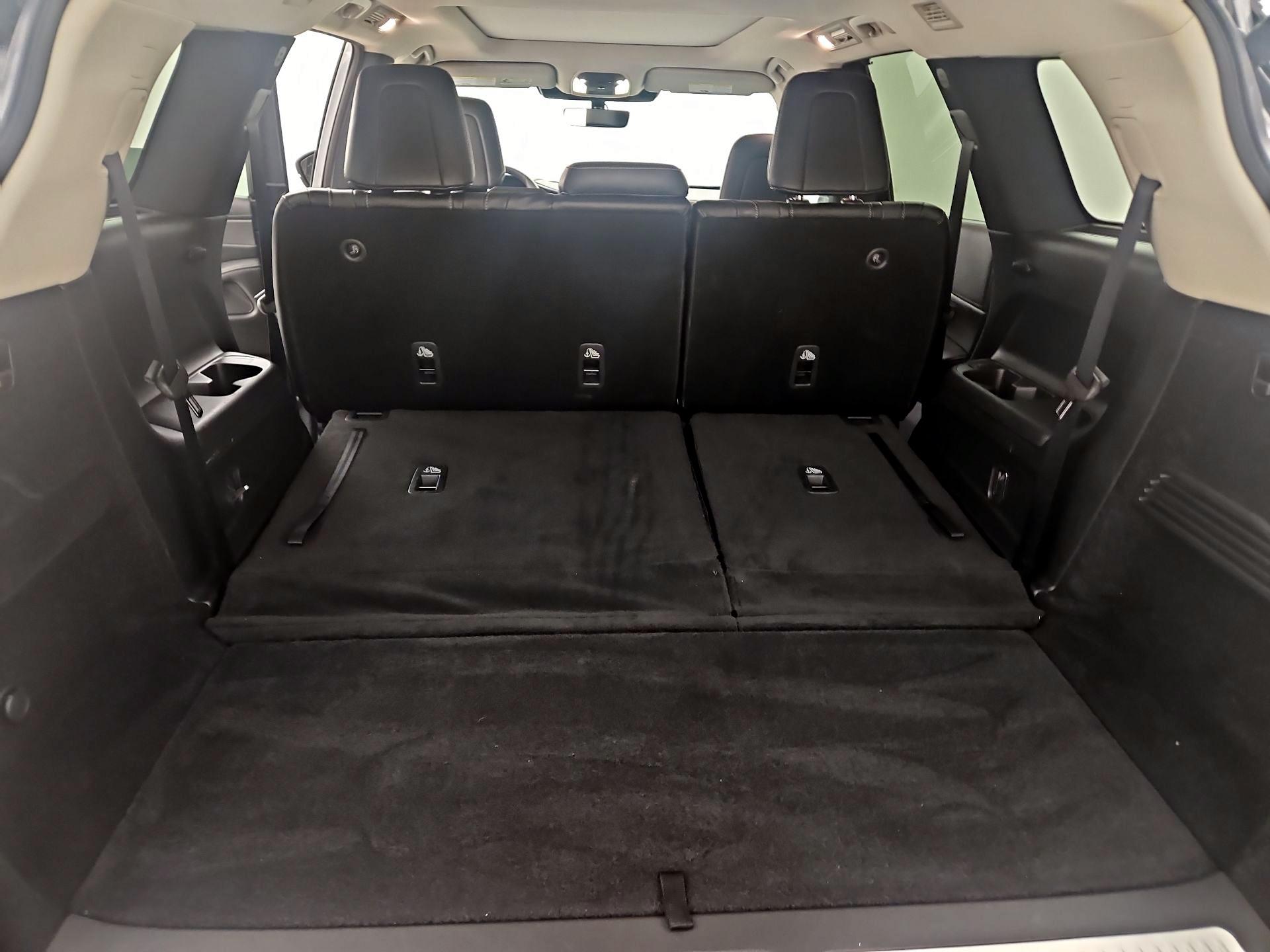 Thumbnail: 2023 INFINITI QX60 - 20