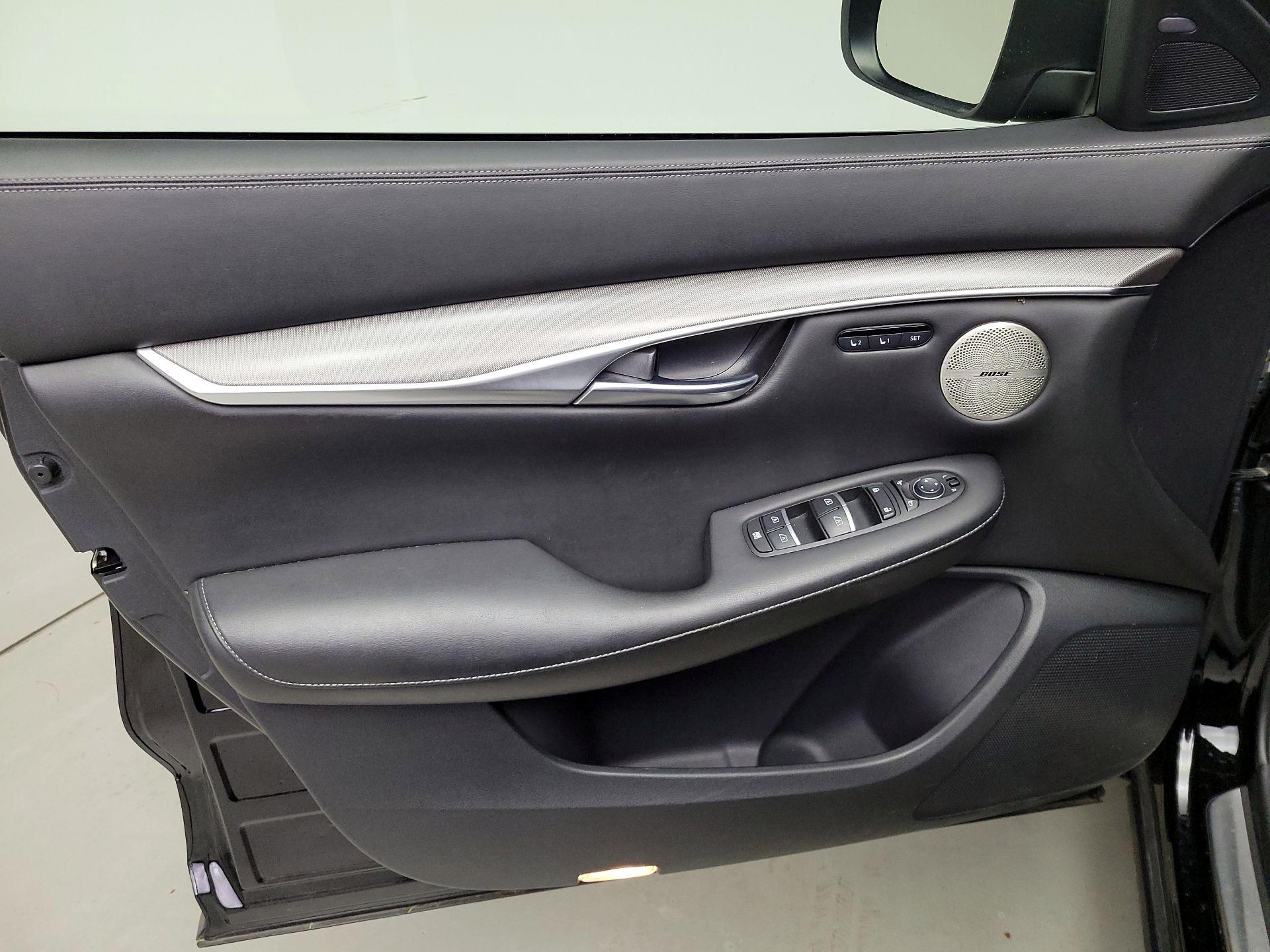 Thumbnail: 2023 INFINITI QX50 - 12