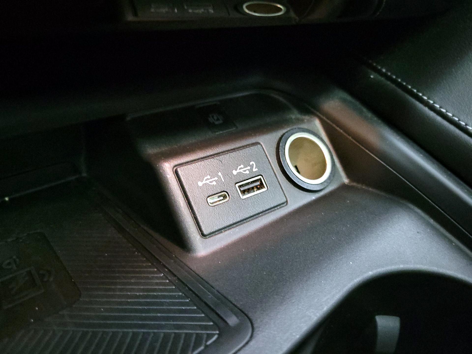 Thumbnail: 2023 INFINITI QX50 - 18