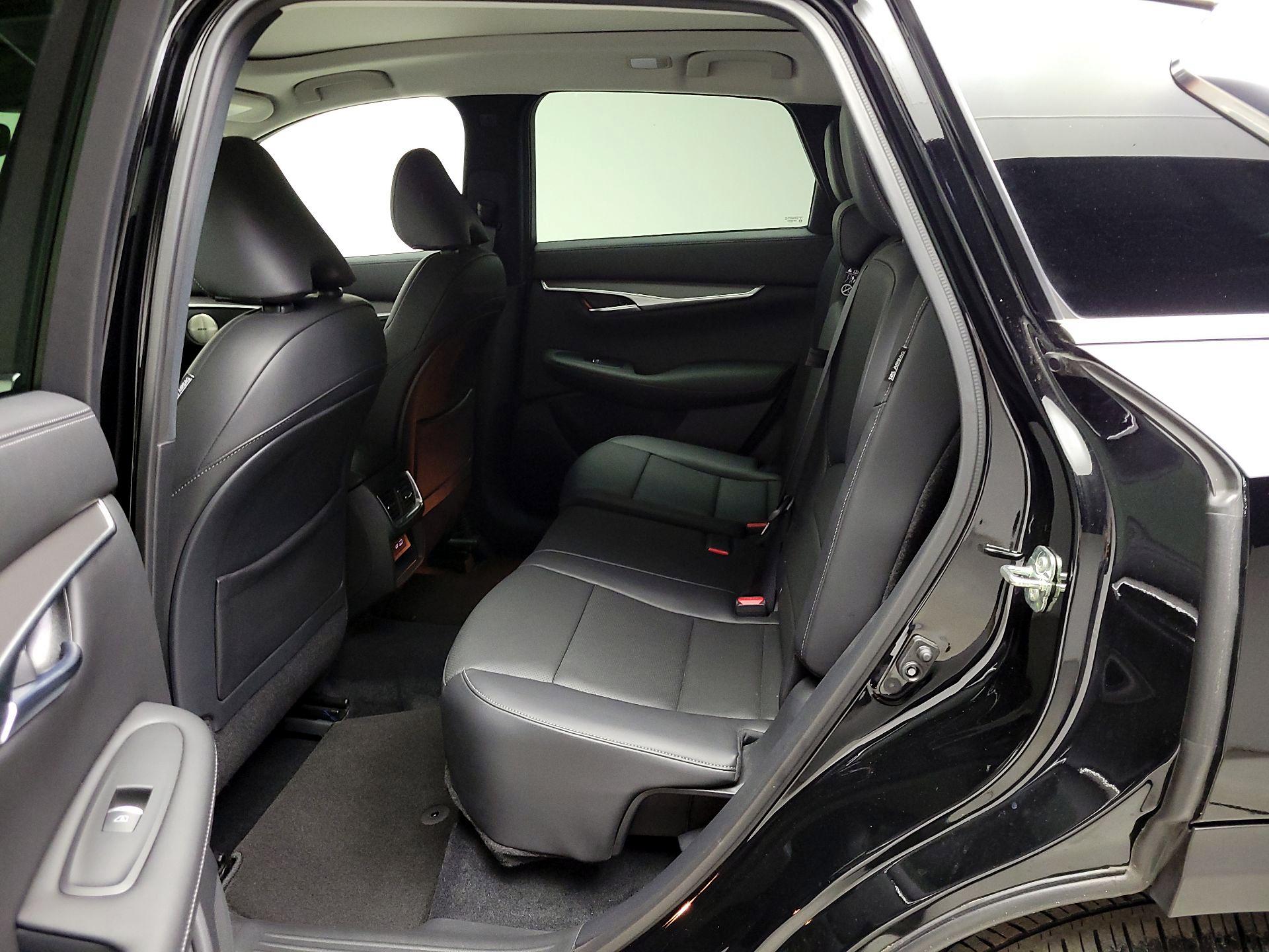 Thumbnail: 2023 INFINITI QX50 - 20