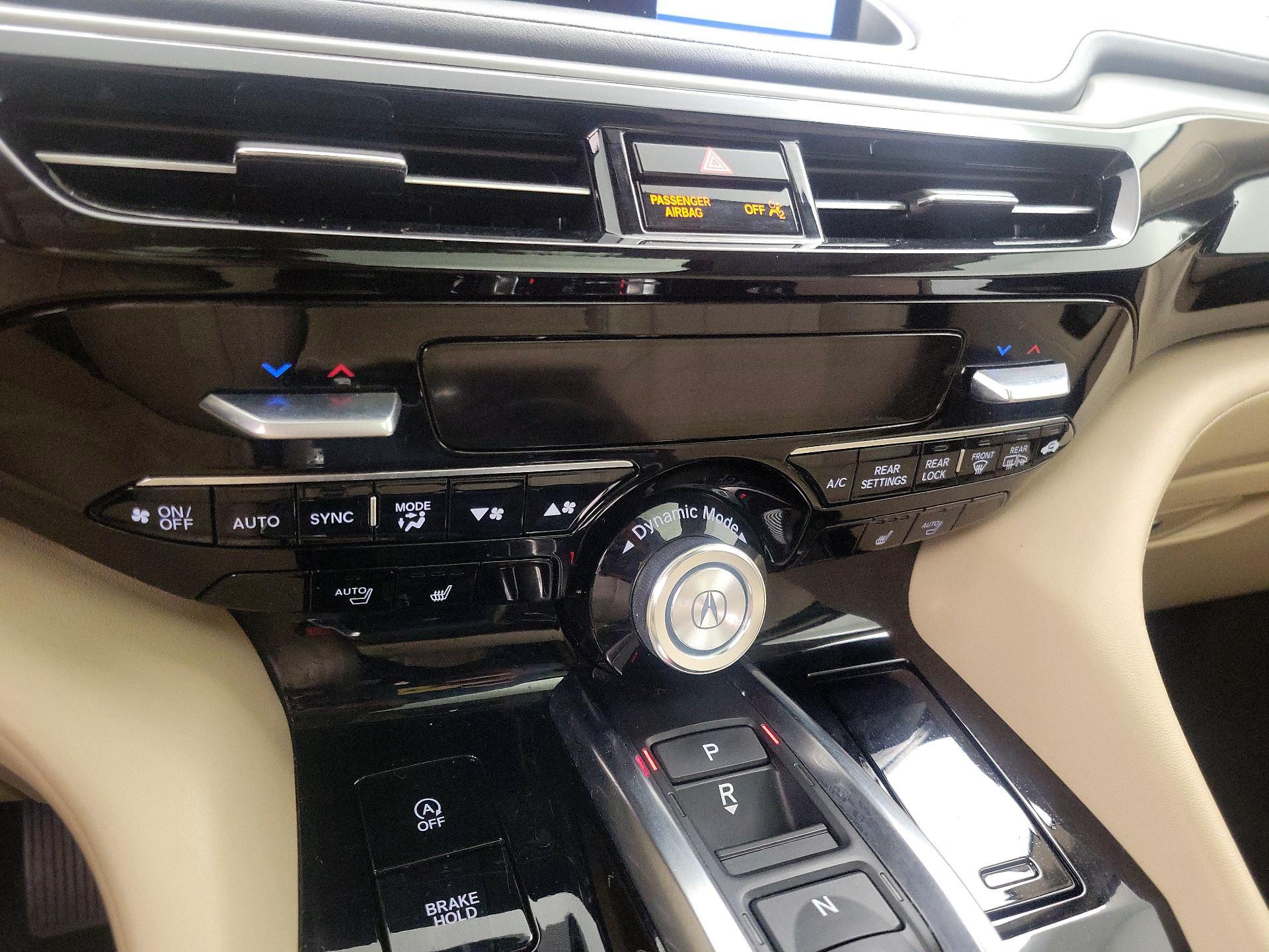 Thumbnail: 2022 Acura MDX - 17