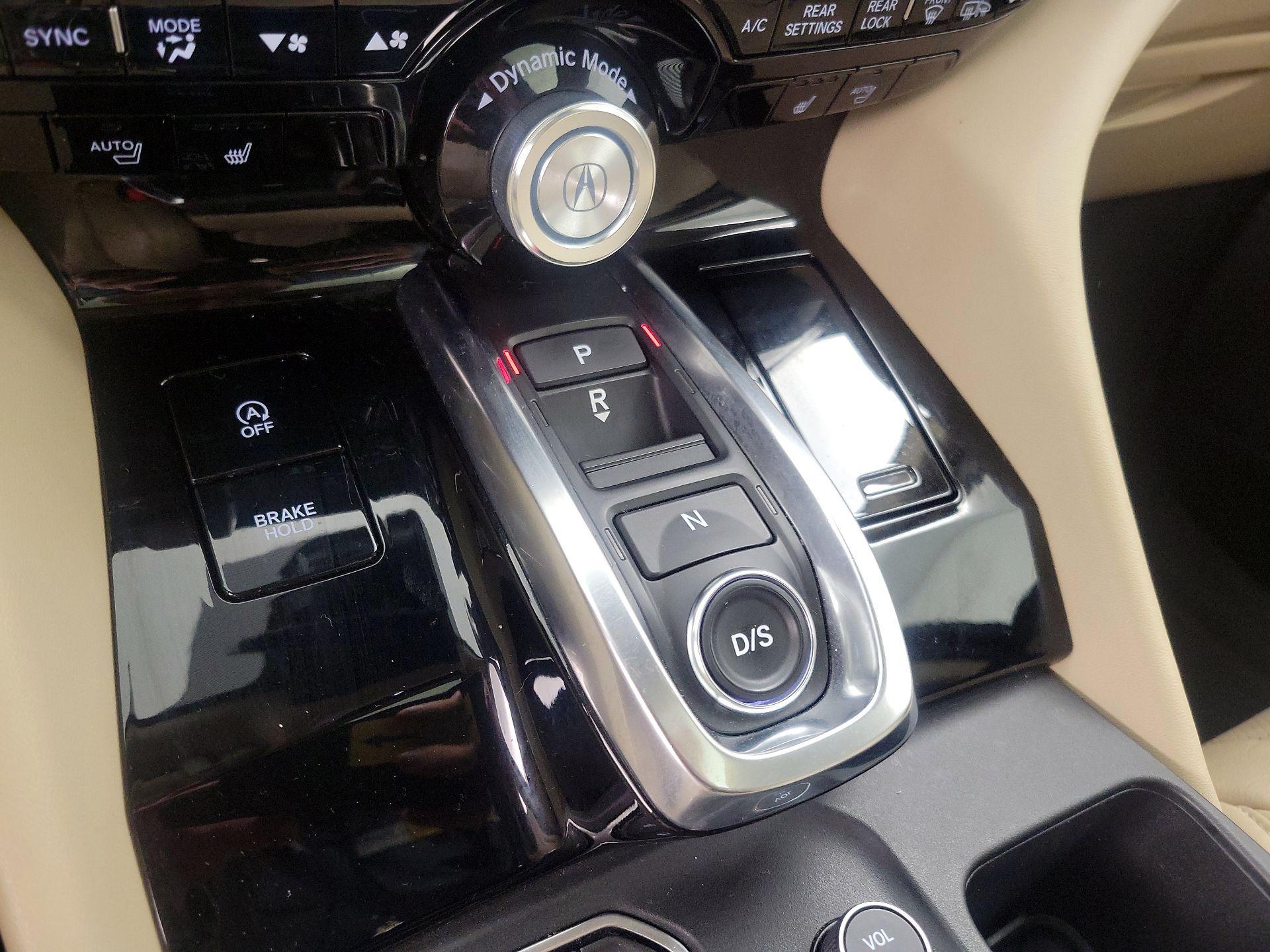 Thumbnail: 2022 Acura MDX - 18