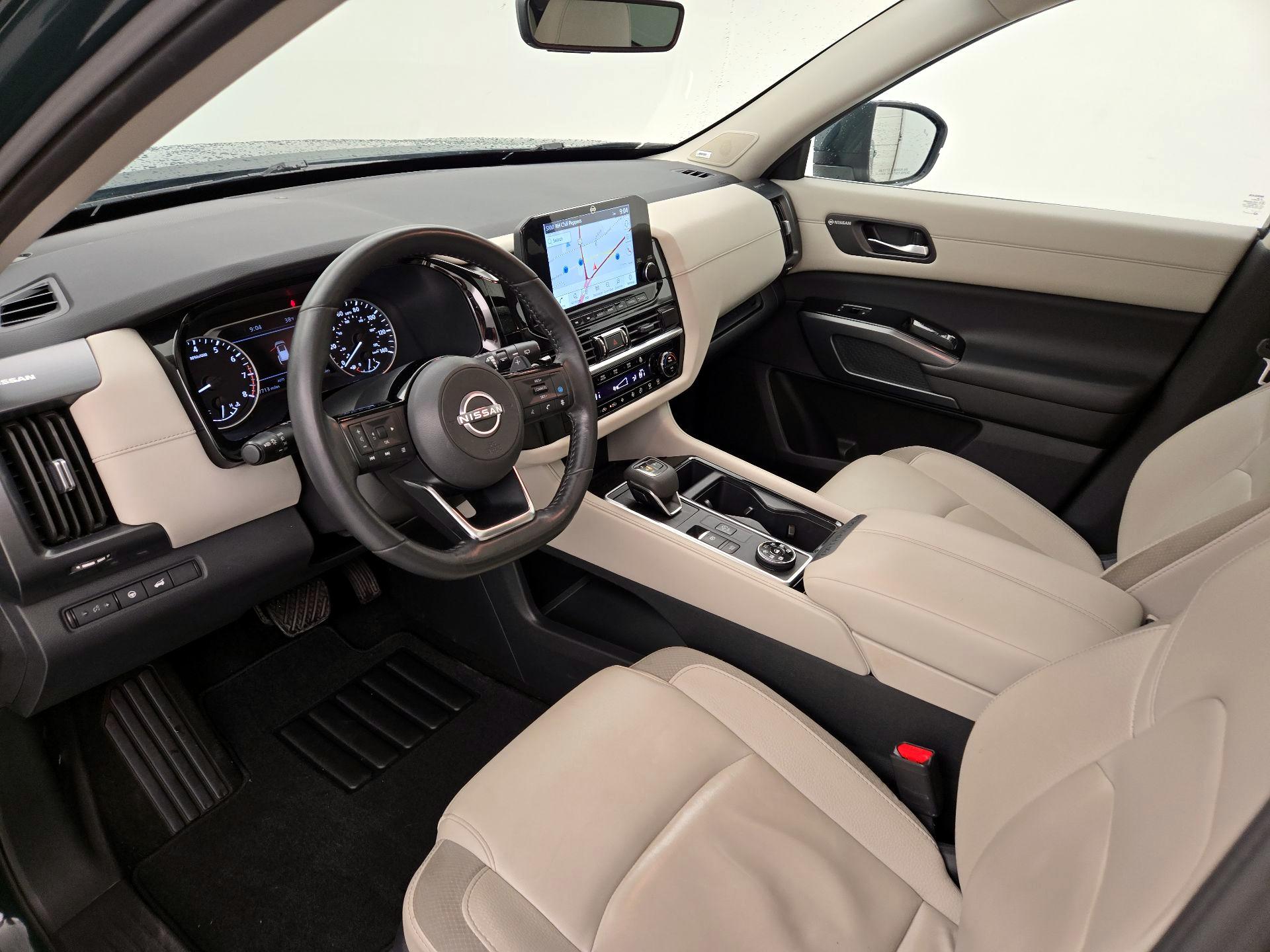 Thumbnail: 2023 Nissan Pathfinder - 11