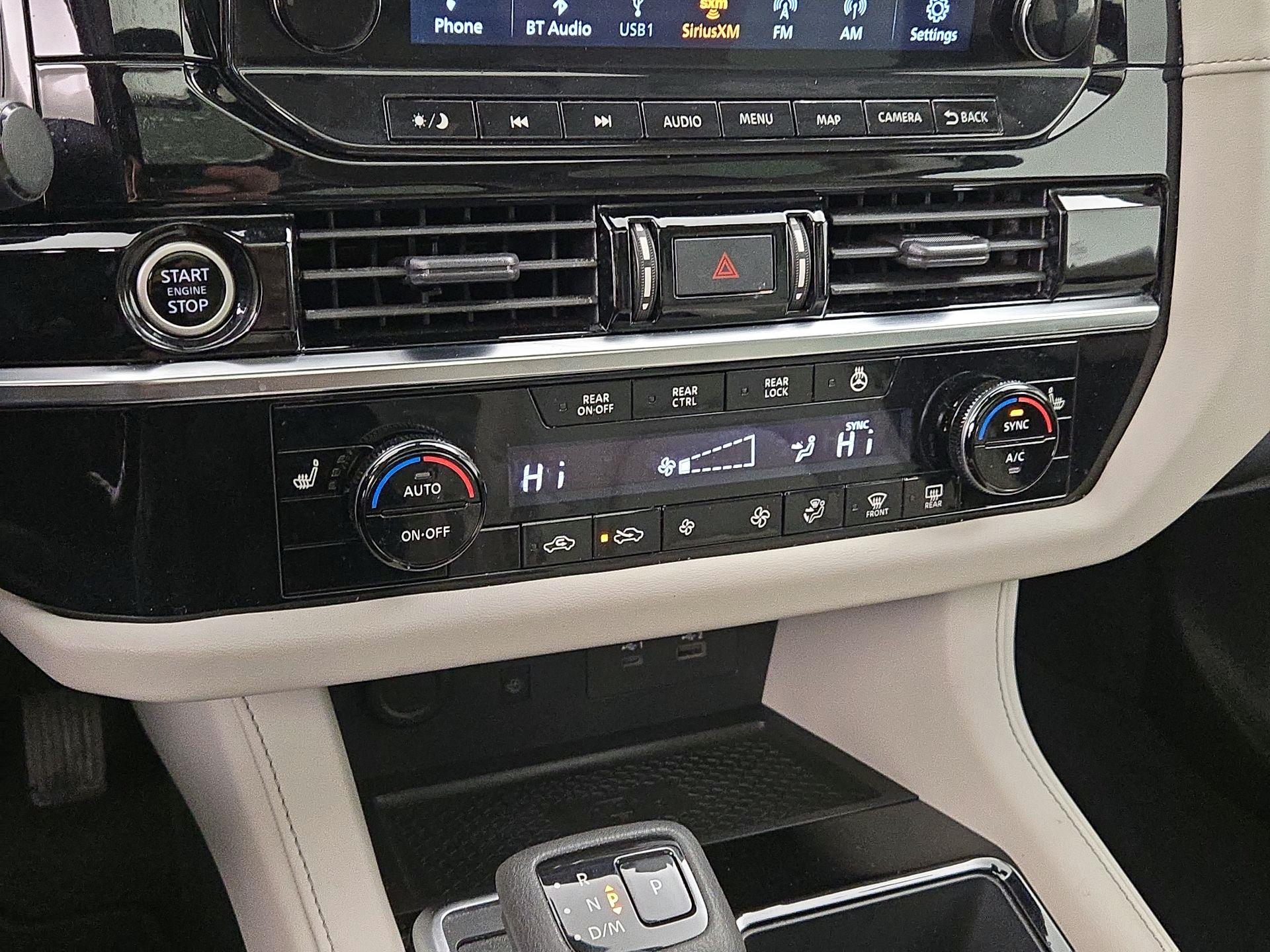 Thumbnail: 2023 Nissan Pathfinder - 17