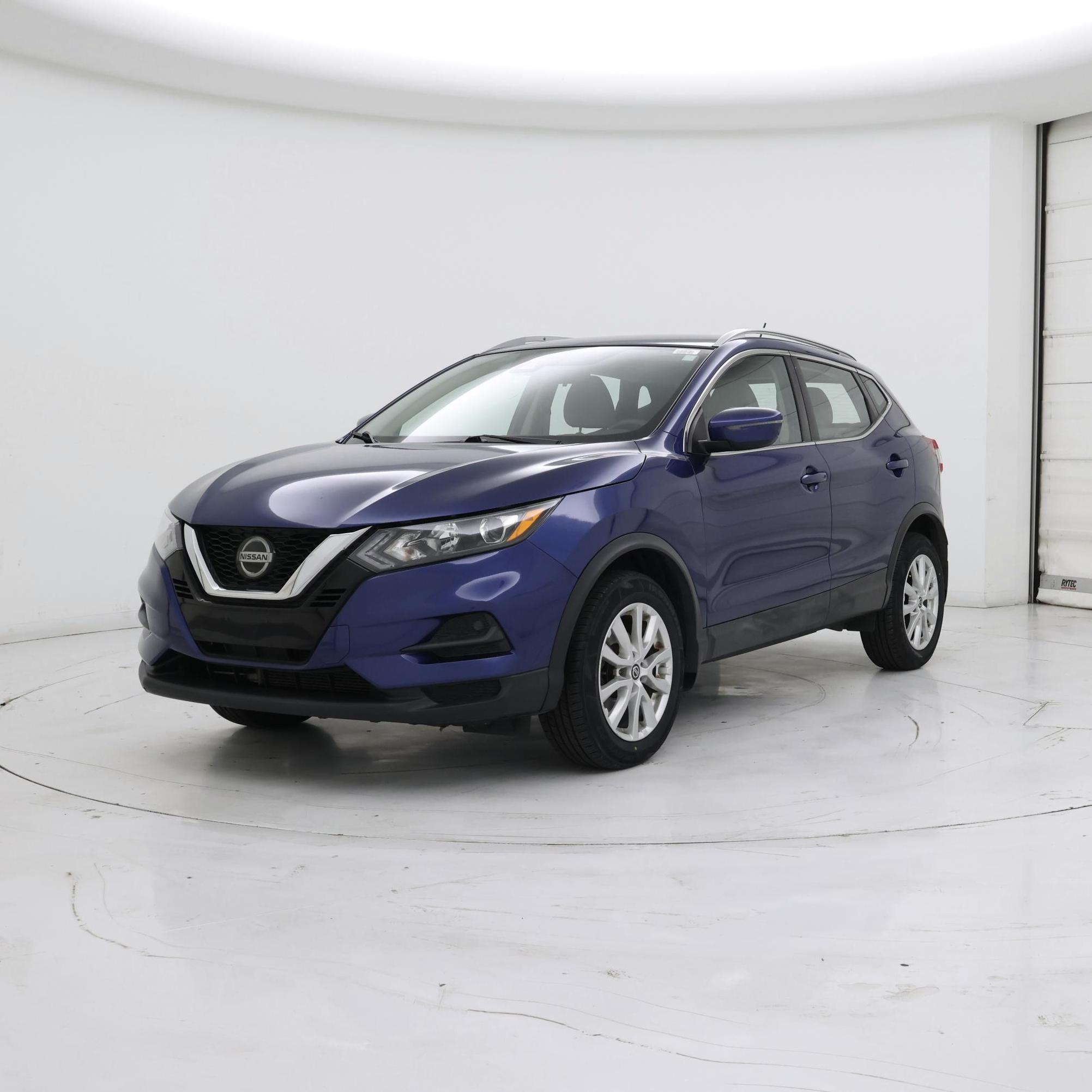 Thumbnail: 2020 Nissan Rogue Sport - 4