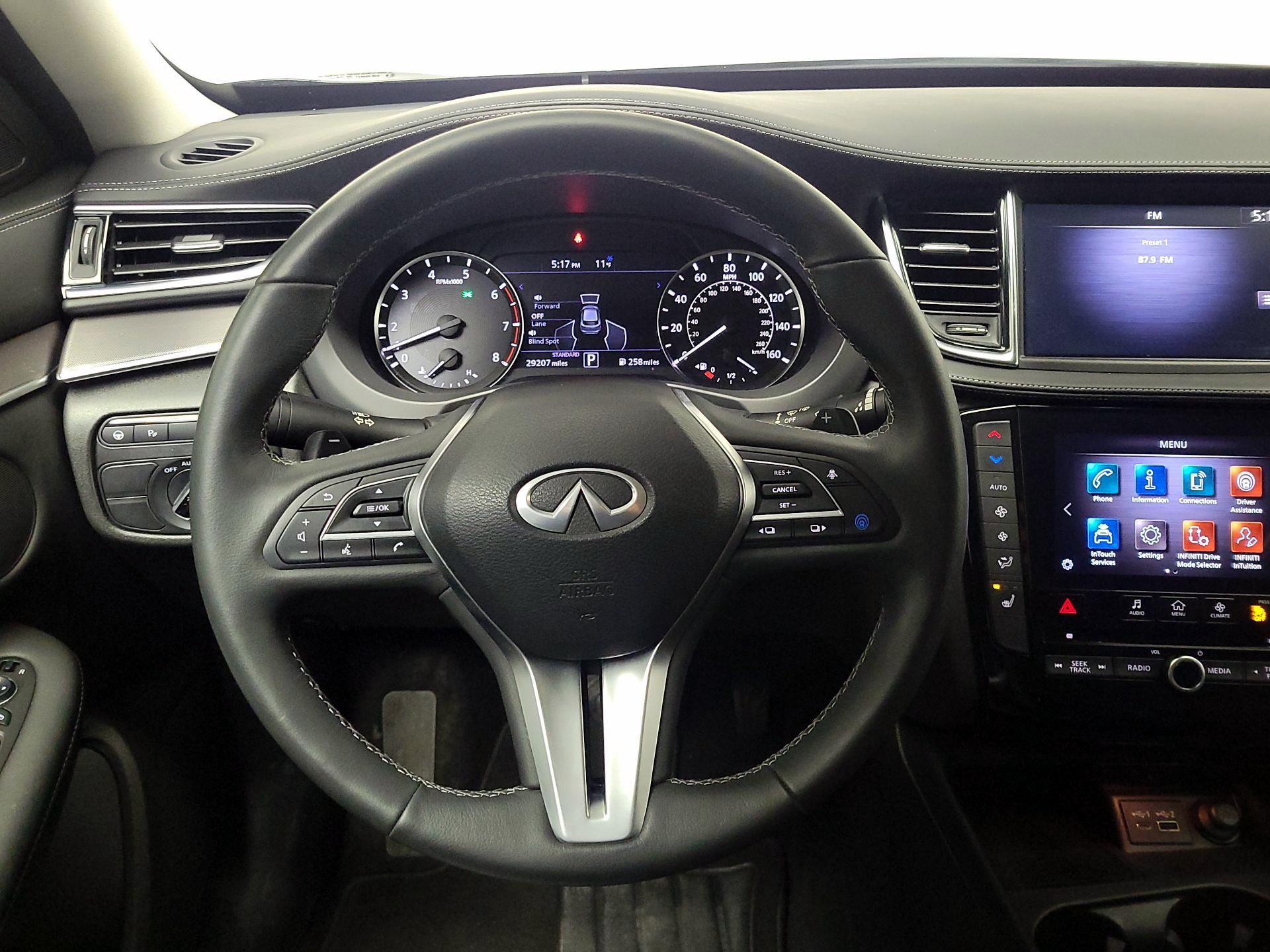 Thumbnail: 2023 INFINITI QX50 - 10