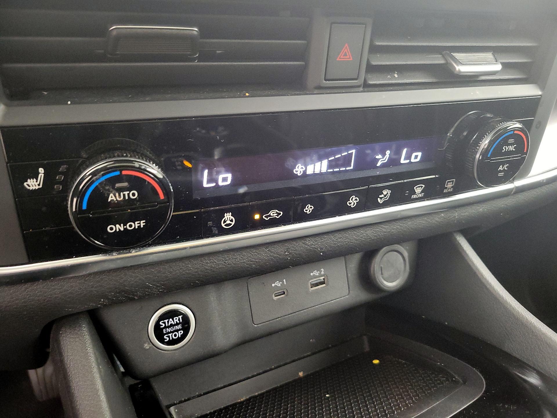 Thumbnail: 2023 Nissan Rogue - 16