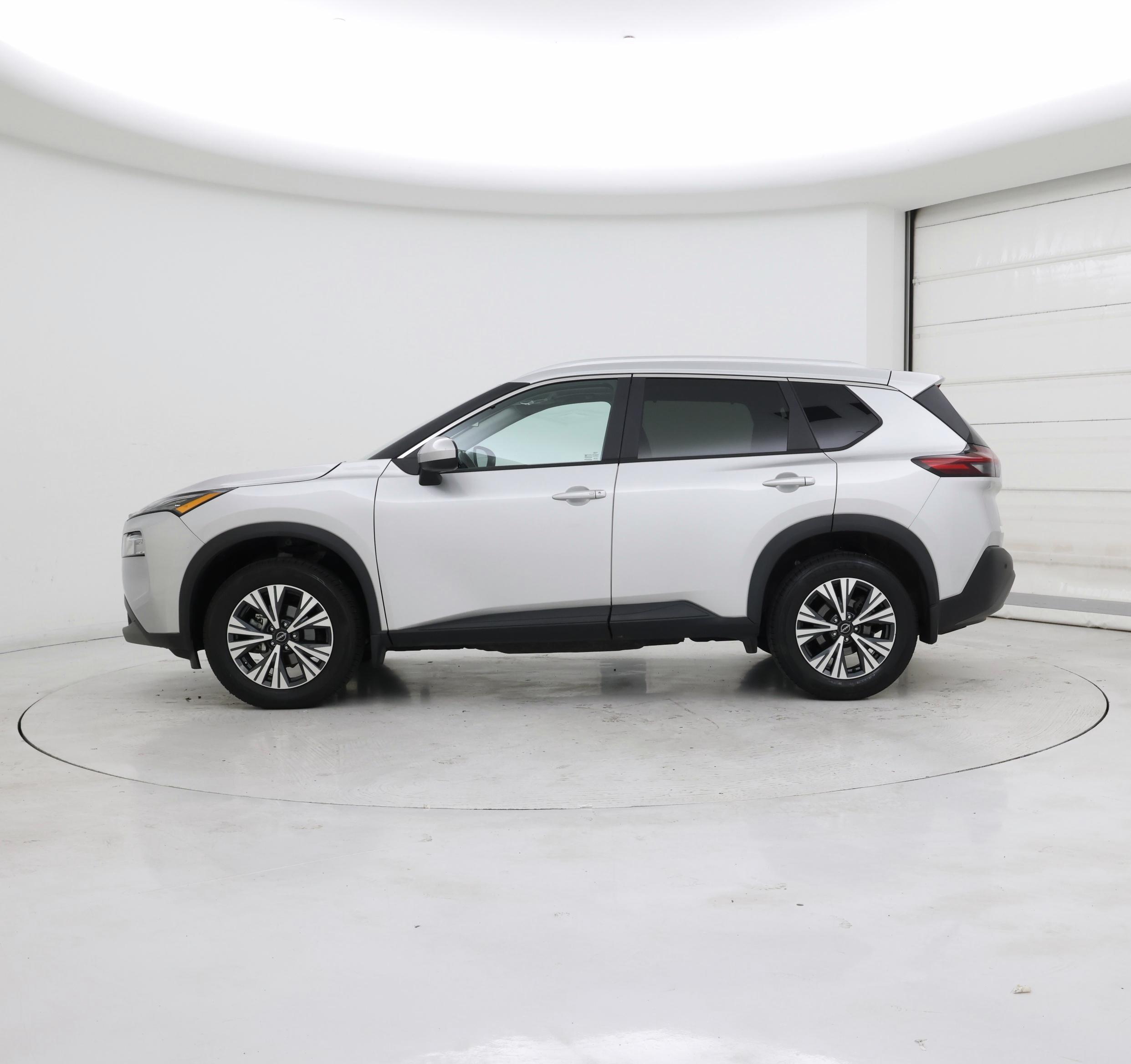 Thumbnail: 2023 Nissan Rogue - 3