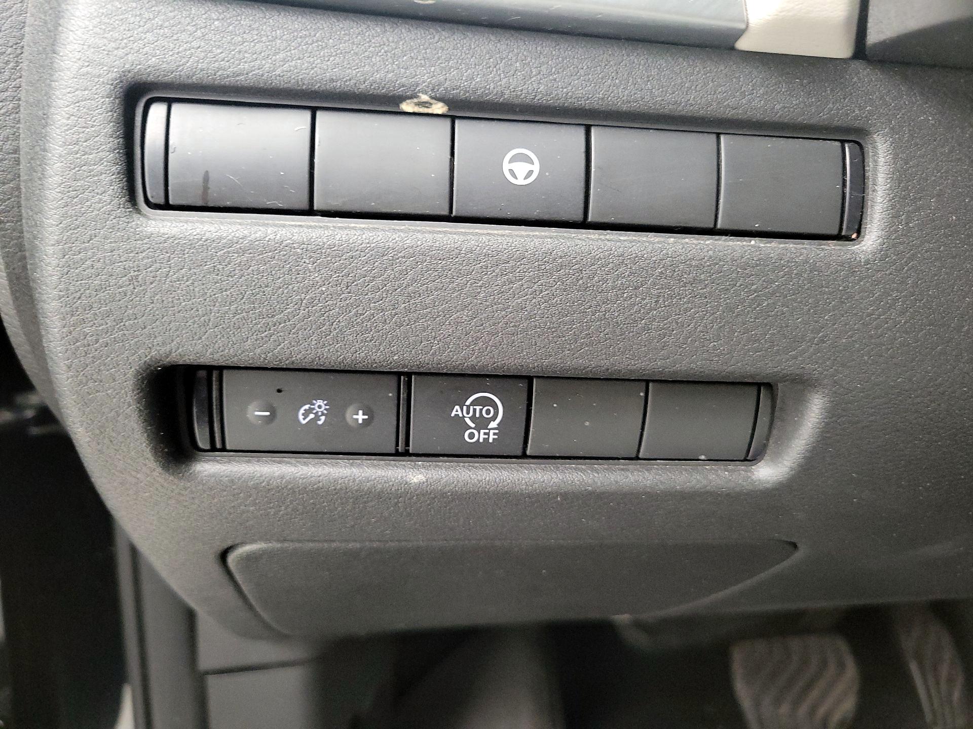 Thumbnail: 2023 Nissan Rogue - 13