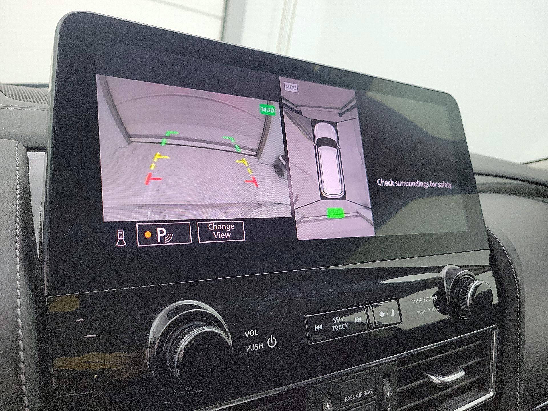 Thumbnail: 2024 INFINITI QX80 - 15