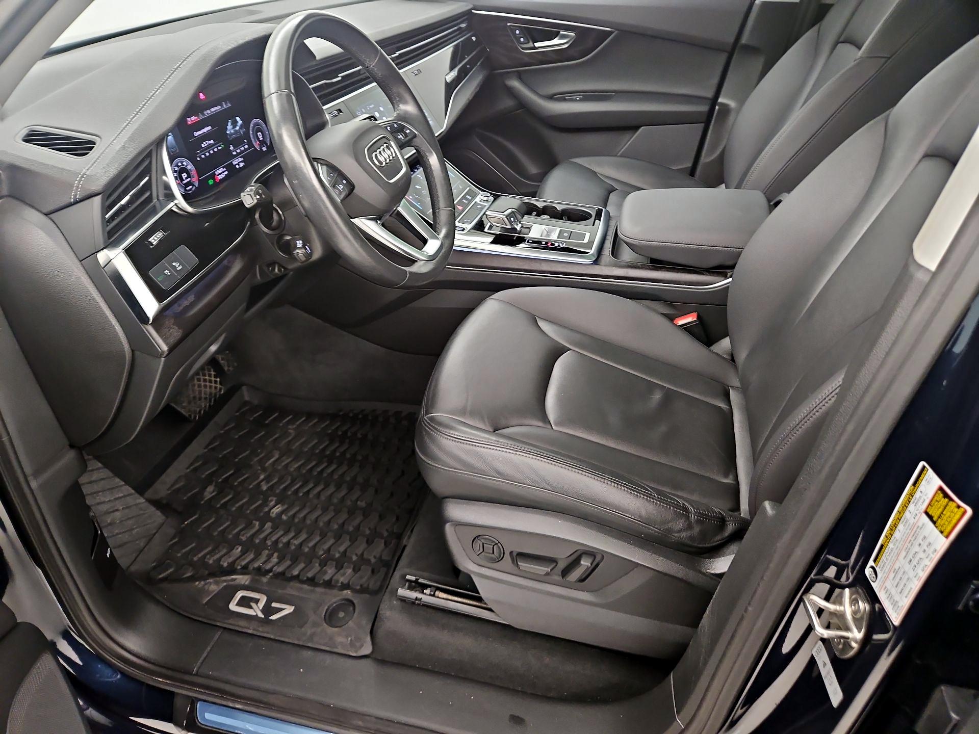 Thumbnail: 2023 Audi Q7 - 11