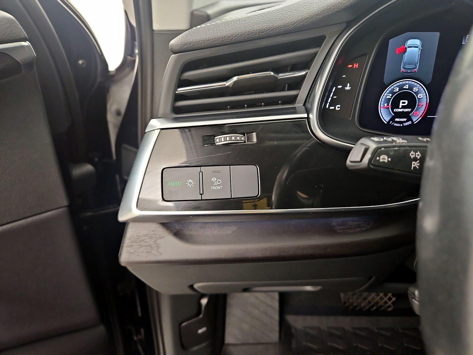 Thumbnail: 2023 Audi Q7 - 13