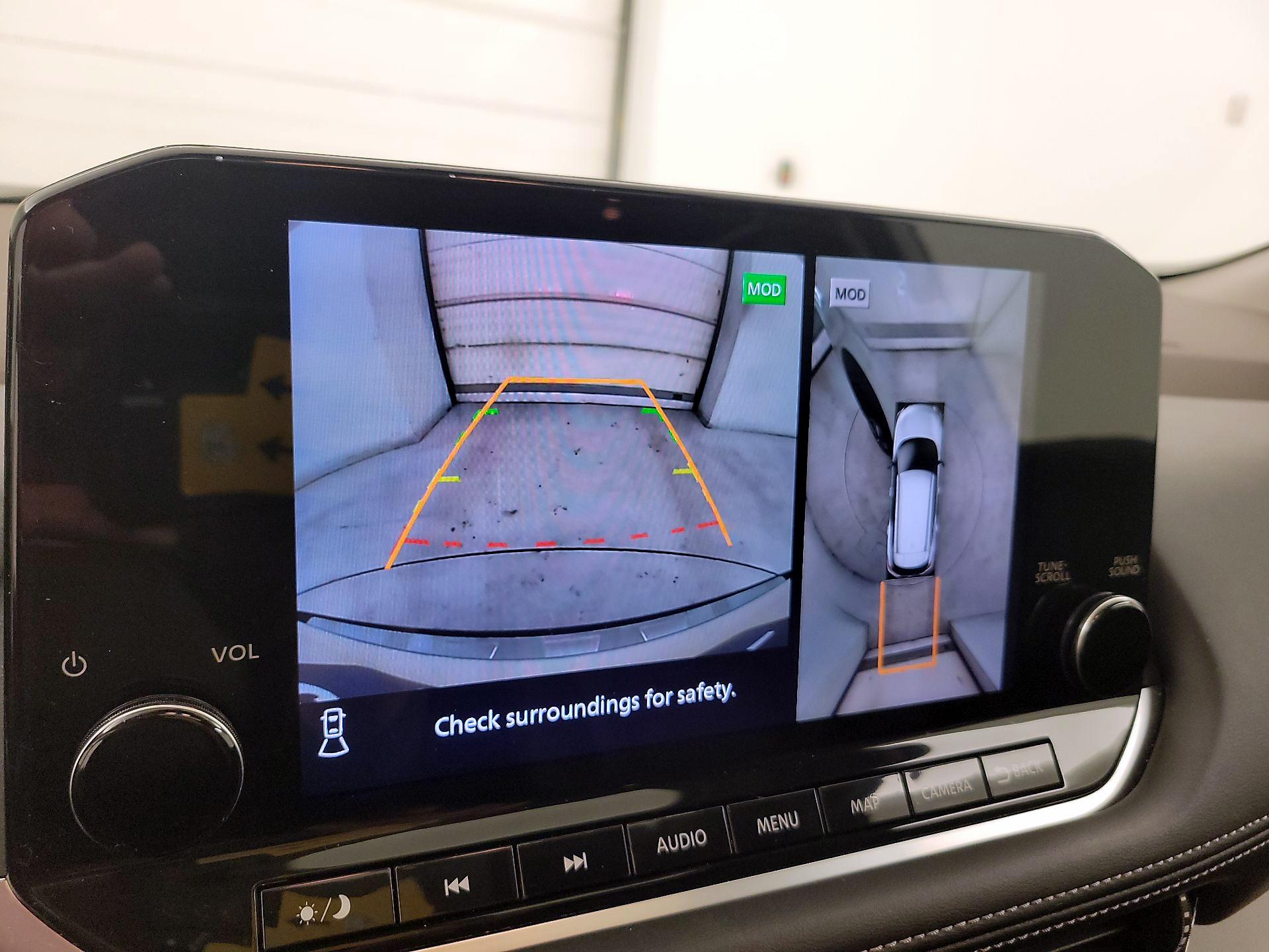 Thumbnail: 2023 Nissan Rogue - 15