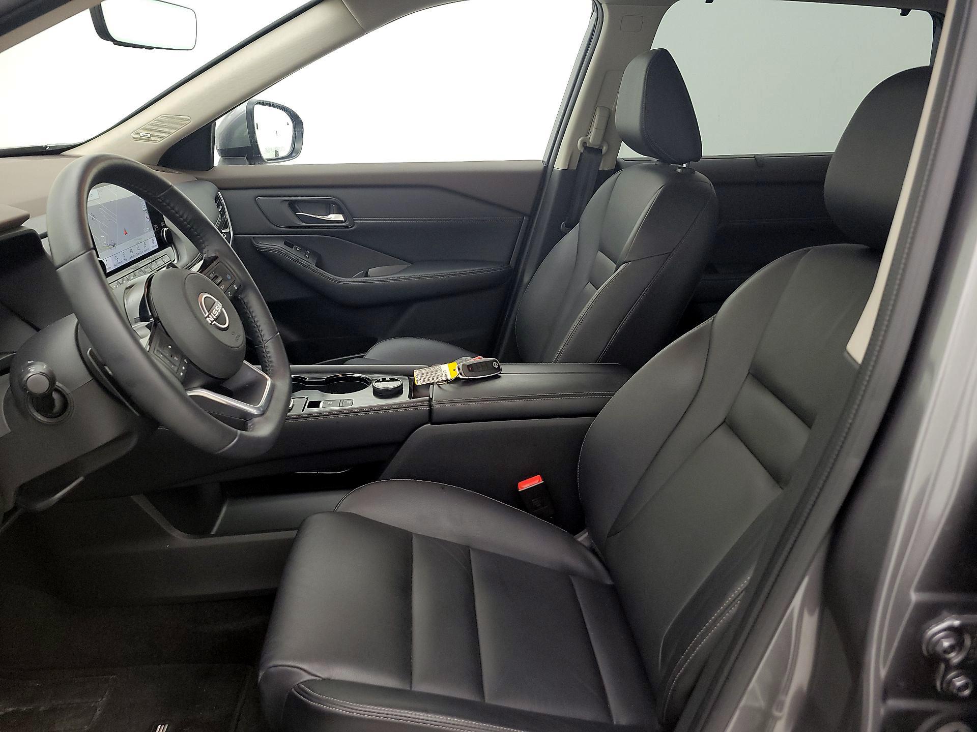 Thumbnail: 2023 Nissan Rogue - 11