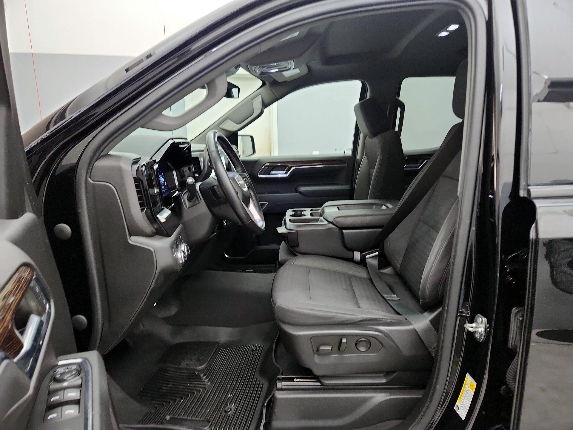 Thumbnail: 2023 GMC Sierra 1500 - 11