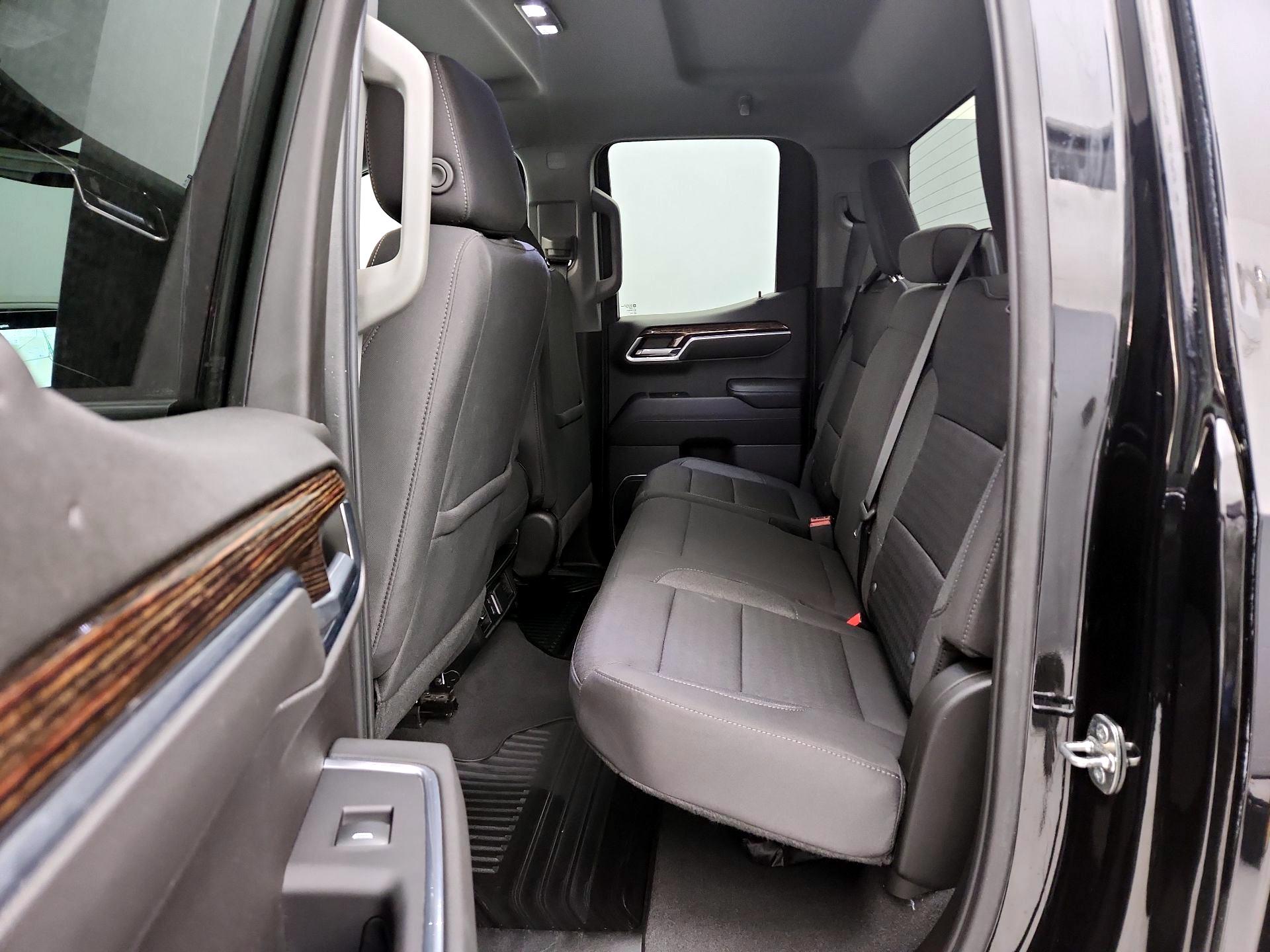 Thumbnail: 2023 GMC Sierra 1500 - 20