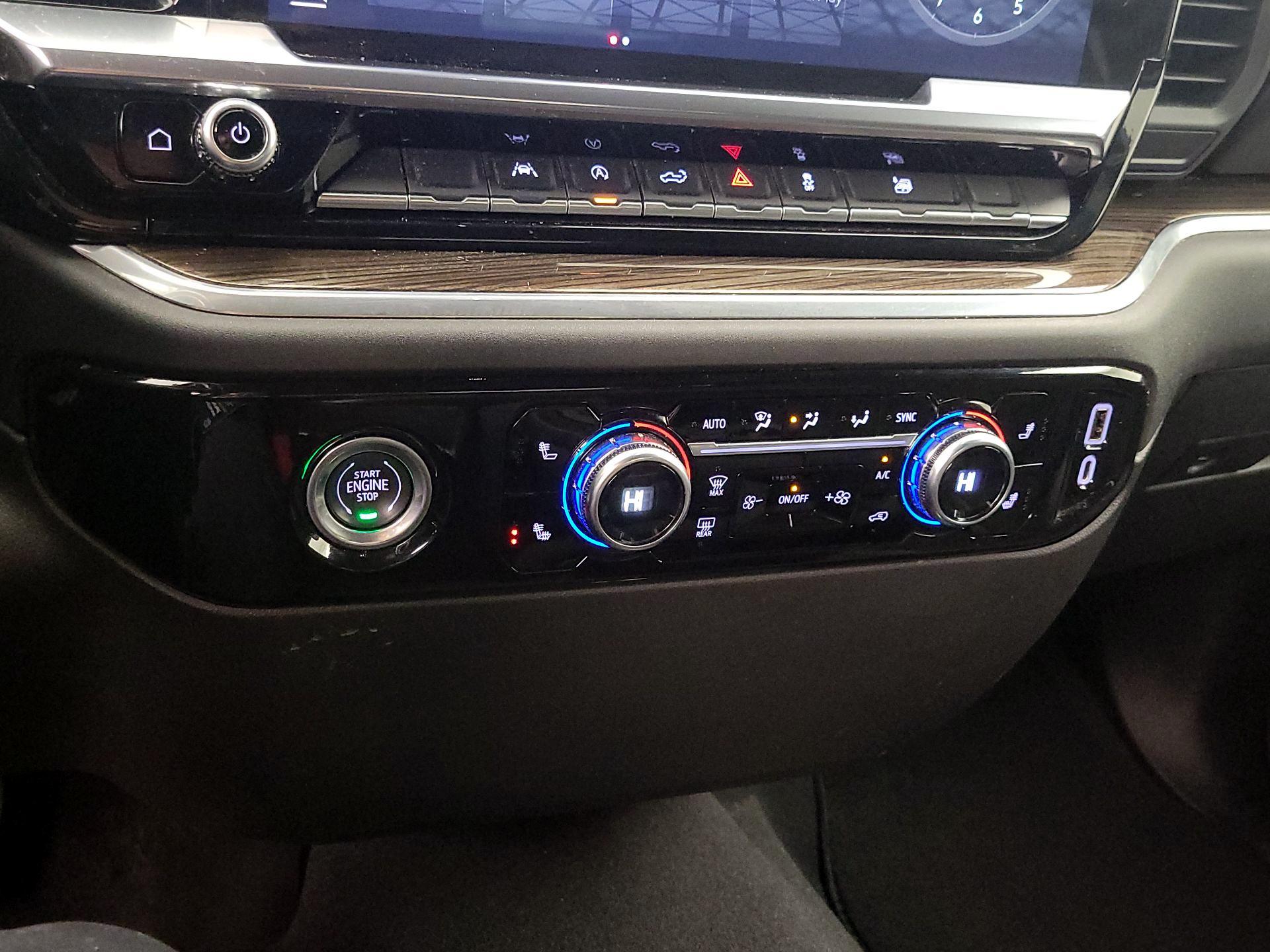 Thumbnail: 2022 GMC Sierra 1500 - 16