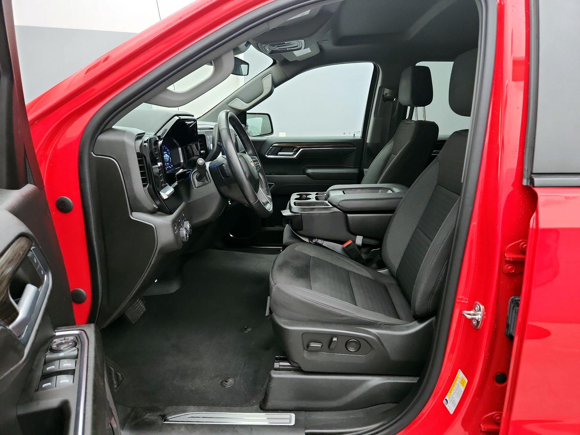 Thumbnail: 2023 Chevrolet Silverado 1500 - 11