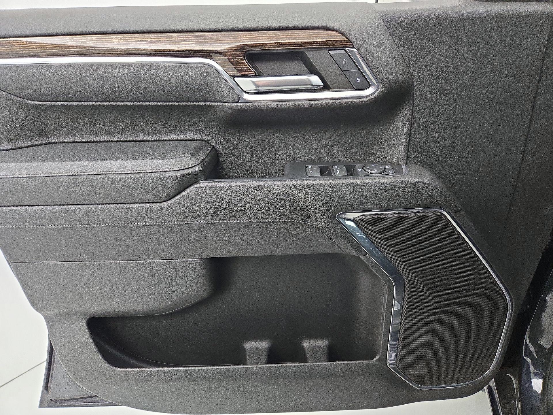 Thumbnail: 2023 GMC Sierra 1500 - 12