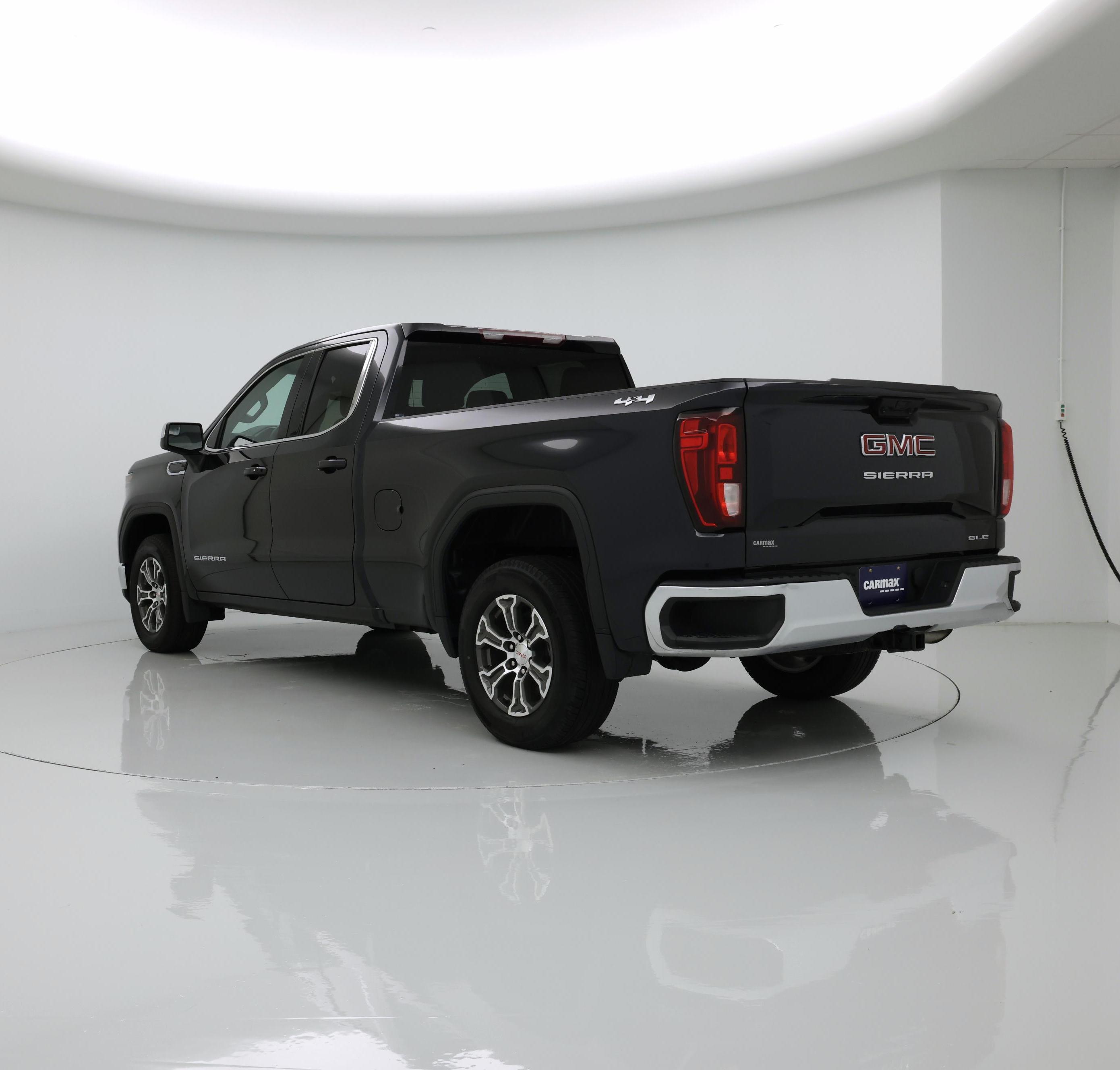 Thumbnail: 2023 GMC Sierra 1500 - 2