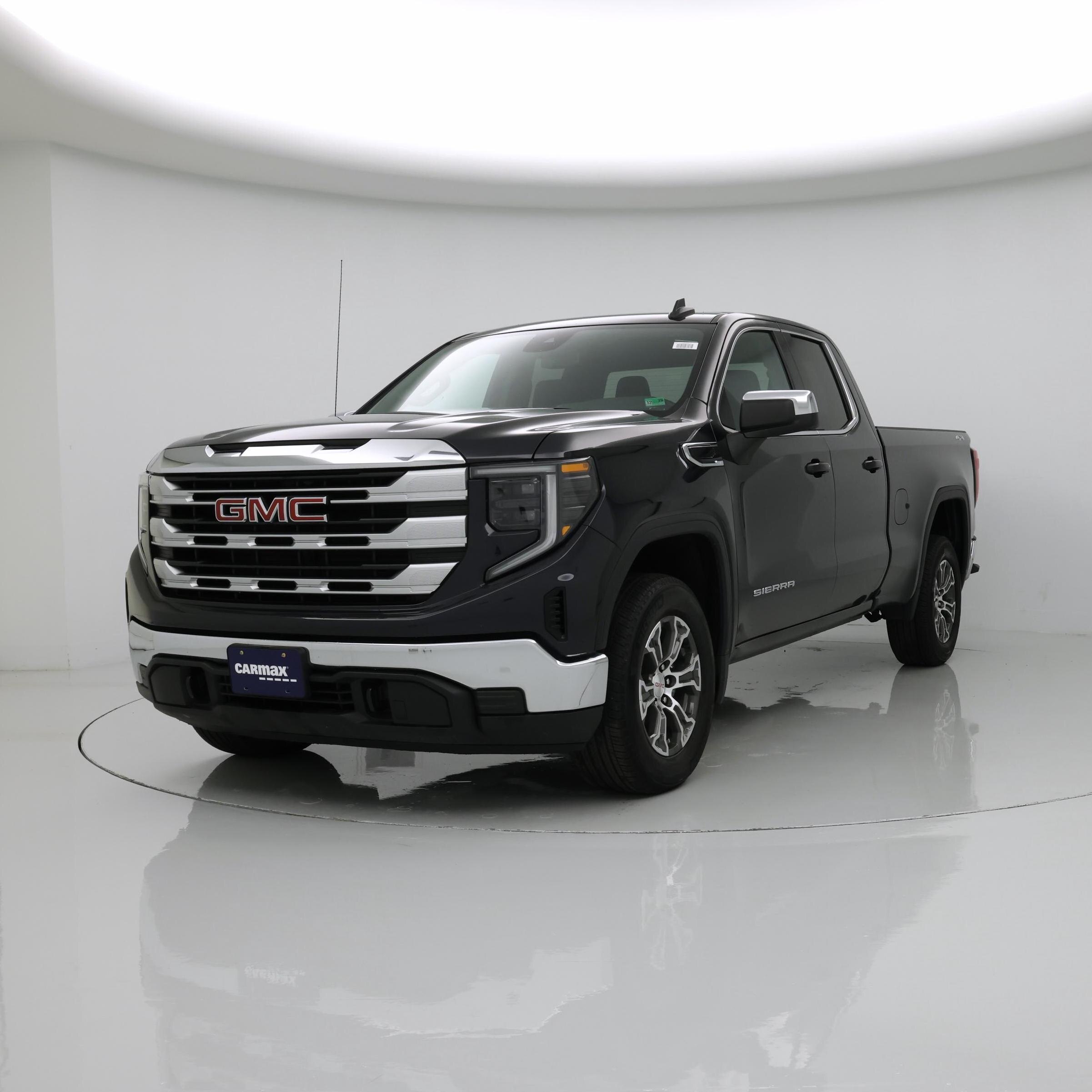 Thumbnail: 2023 GMC Sierra 1500 - 4
