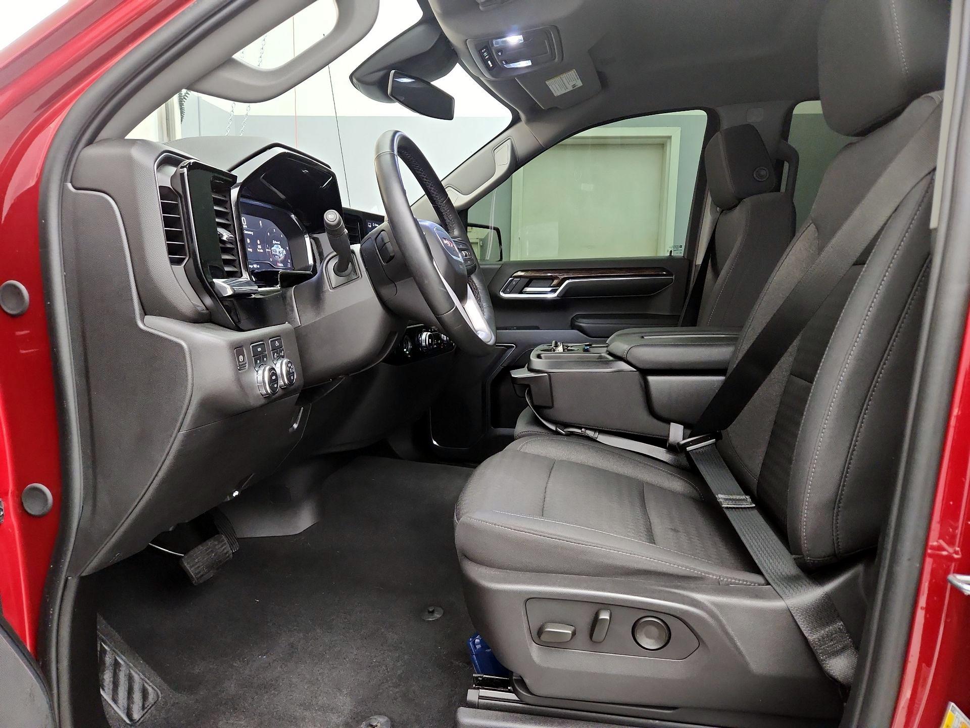 Thumbnail: 2024 GMC Sierra 1500 - 11