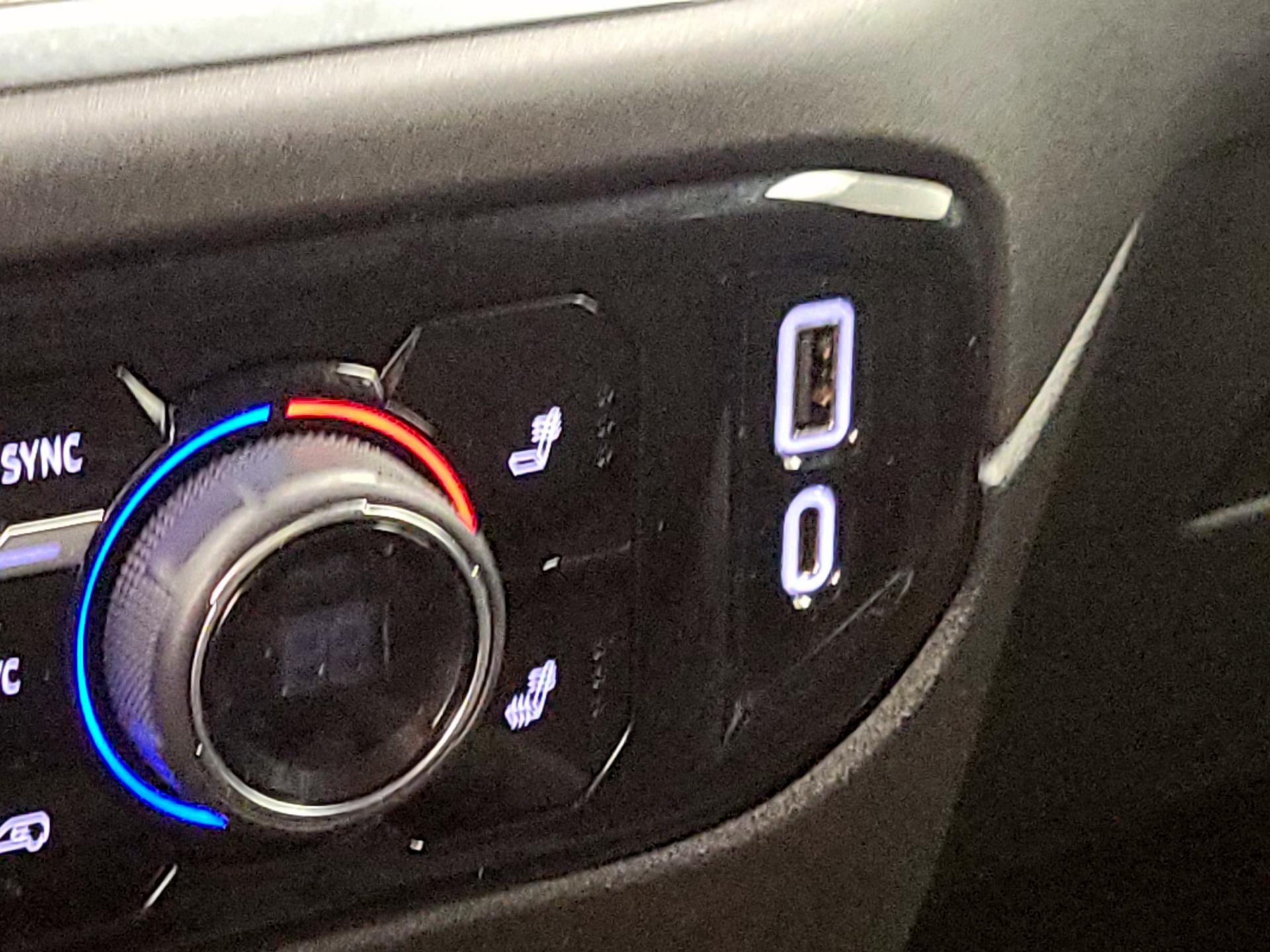 Thumbnail: 2023 Chevrolet Silverado 1500 - 19