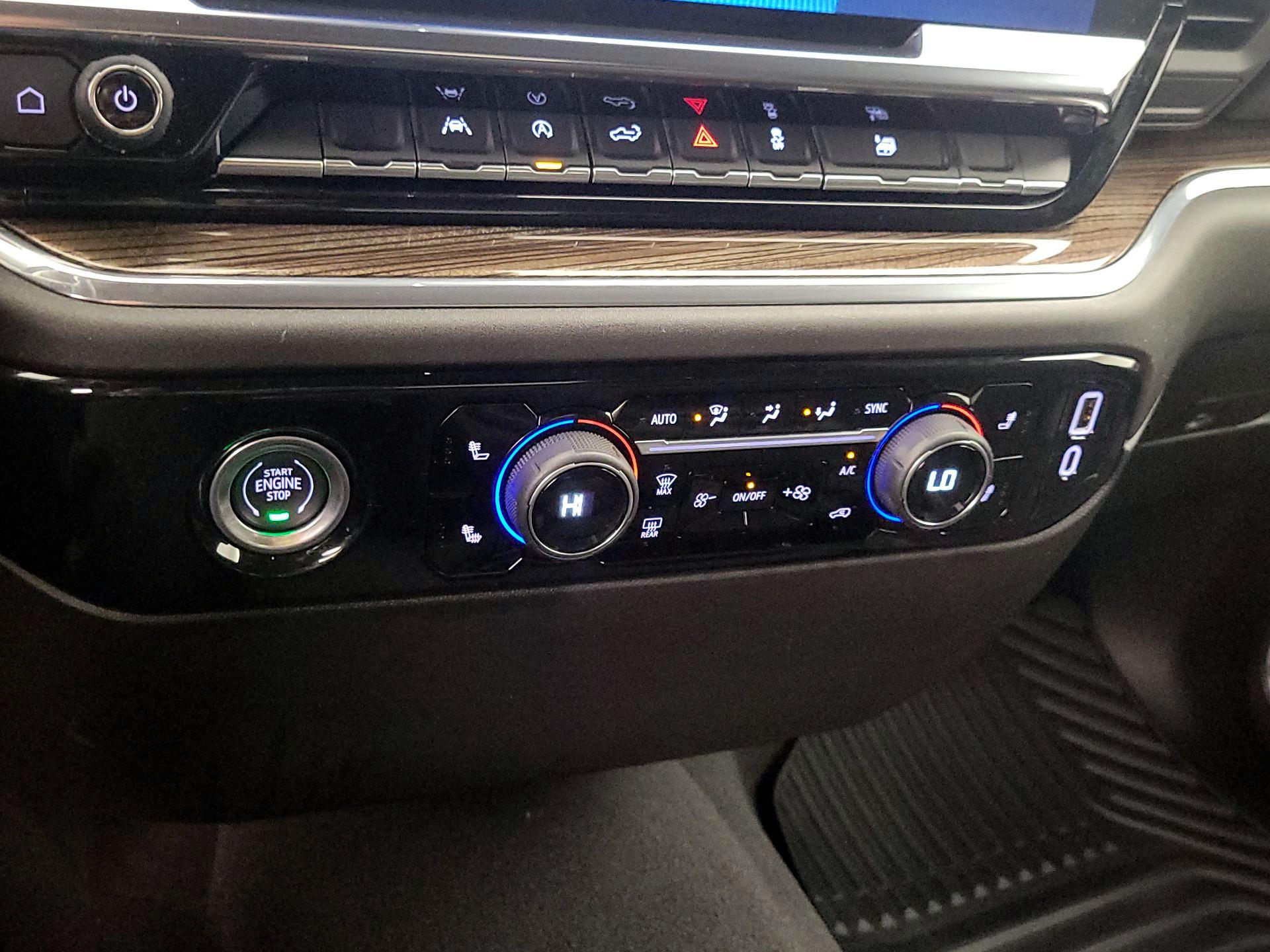 Thumbnail: 2023 Chevrolet Silverado 1500 - 16