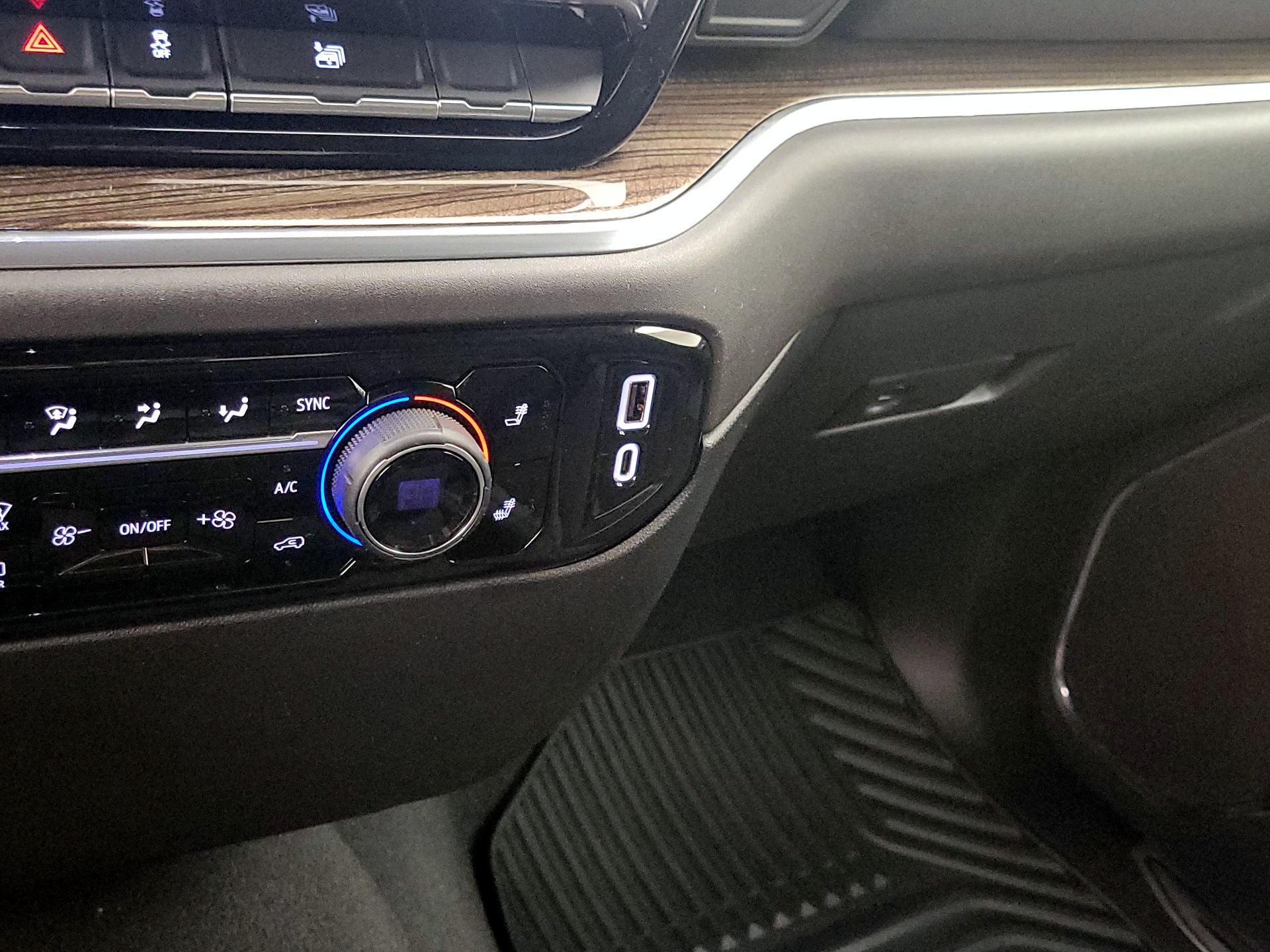 Thumbnail: 2023 Chevrolet Silverado 1500 - 18