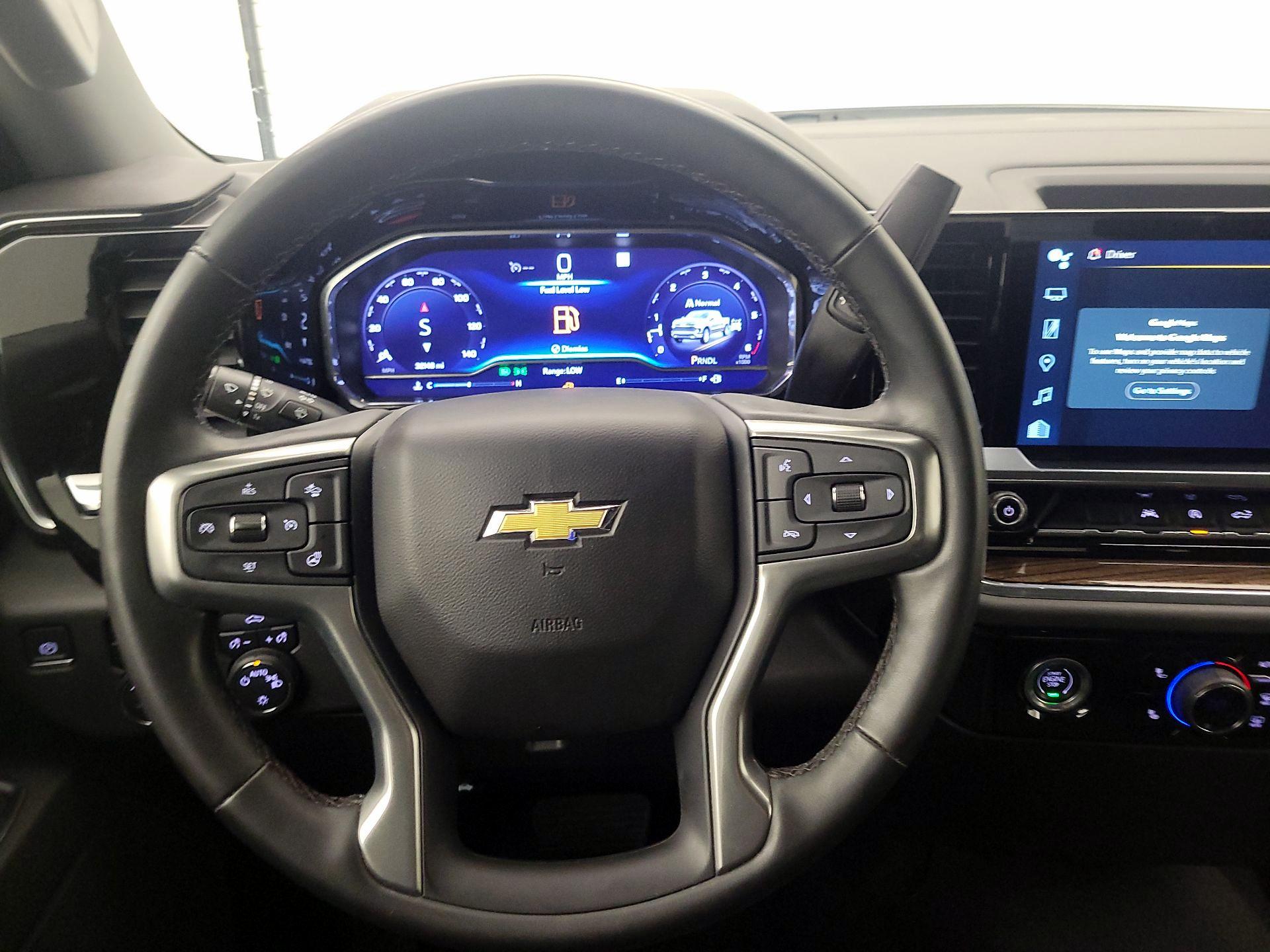 Thumbnail: 2023 Chevrolet Silverado 1500 - 10