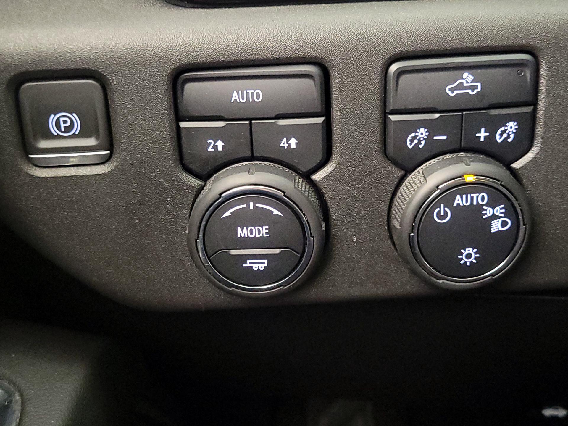 Thumbnail: 2023 Chevrolet Silverado 1500 - 13