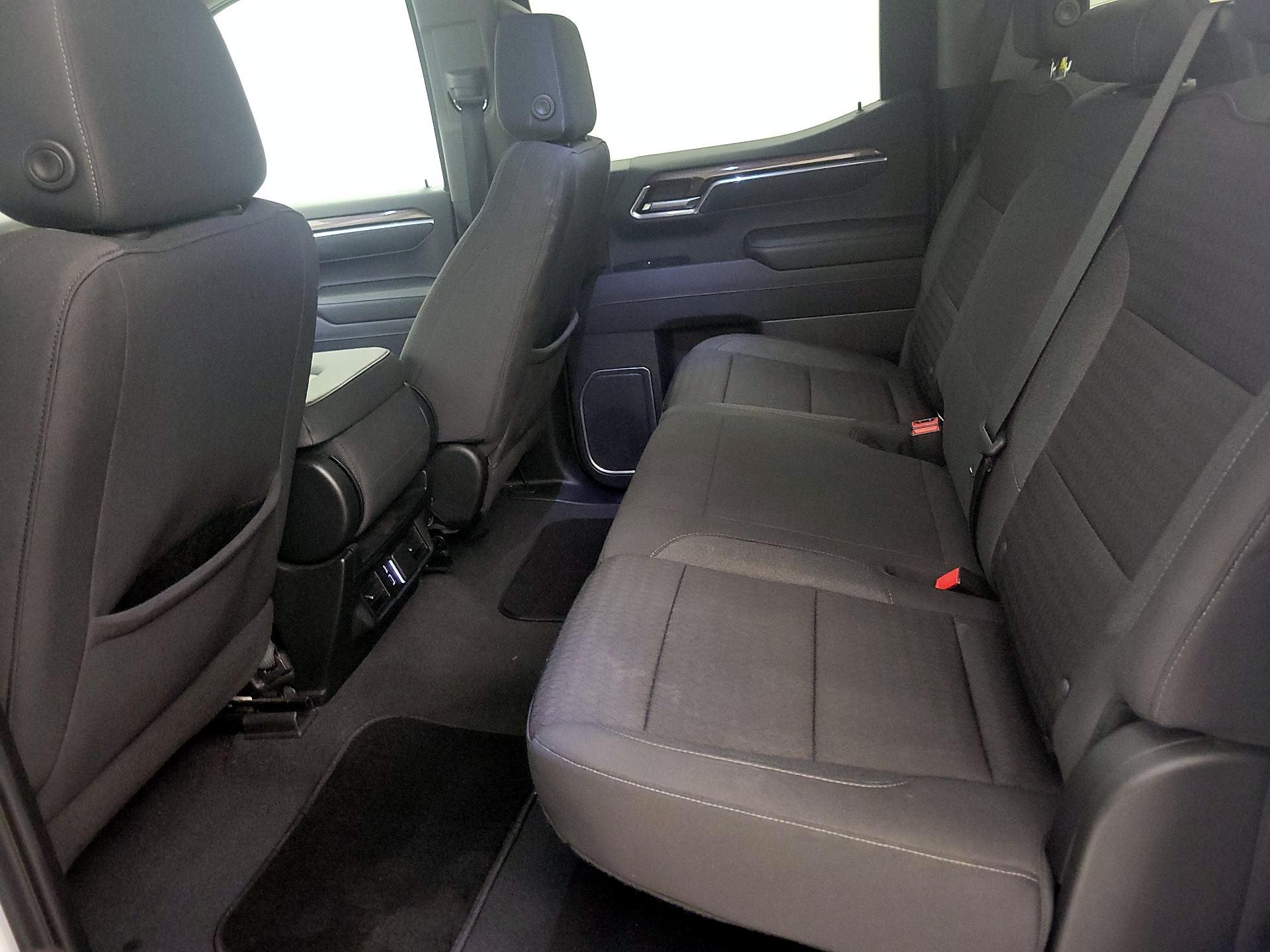 Thumbnail: 2023 Chevrolet Silverado 1500 - 19